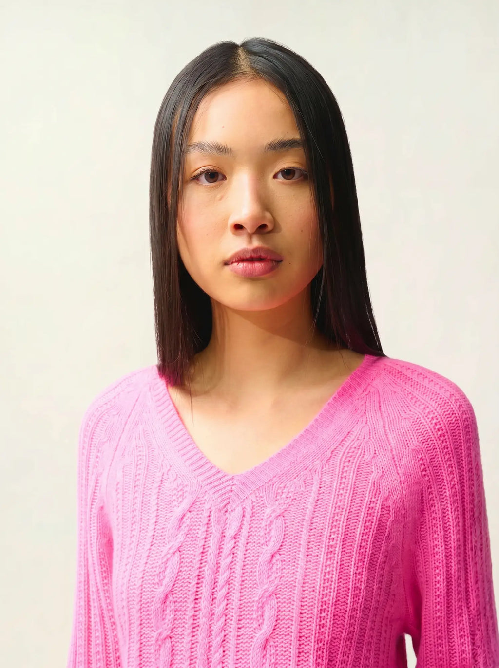 INDIRA pullover v-ausschnitt 6-fädig rosa neon