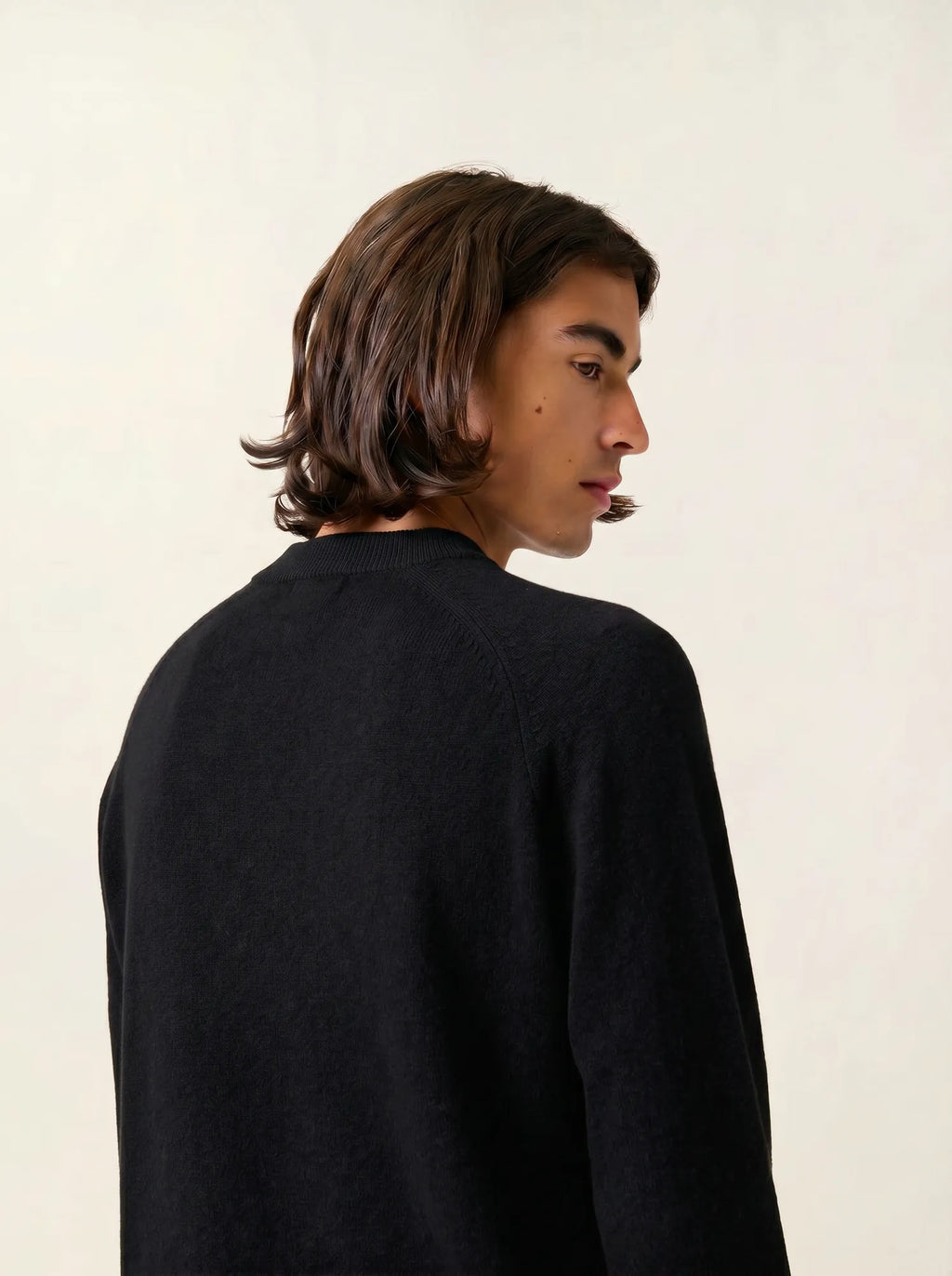 KUNDUM Pull Col Montant Noir