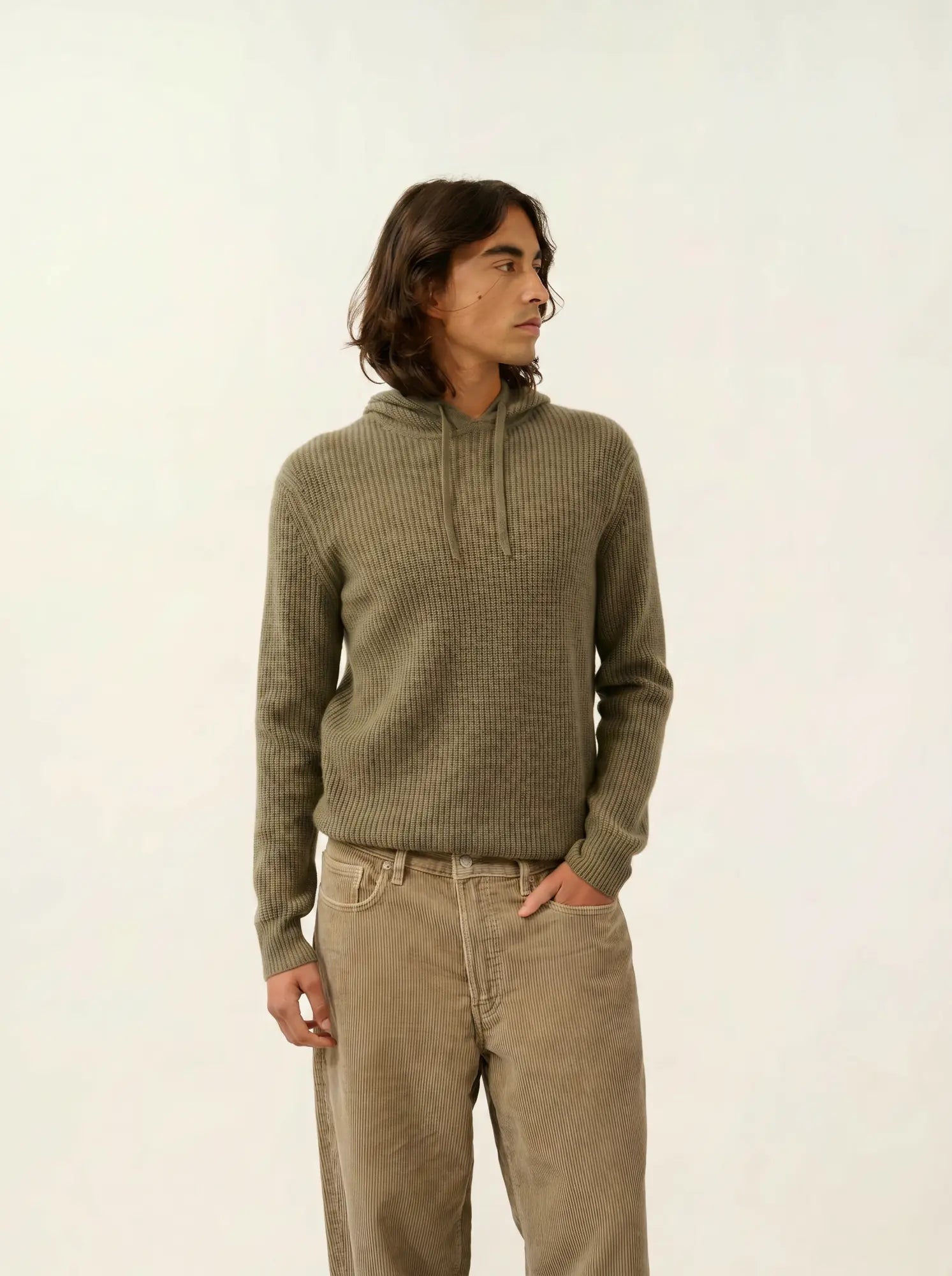 MIDA pullover mit kapuze 4-fädig armeegrün