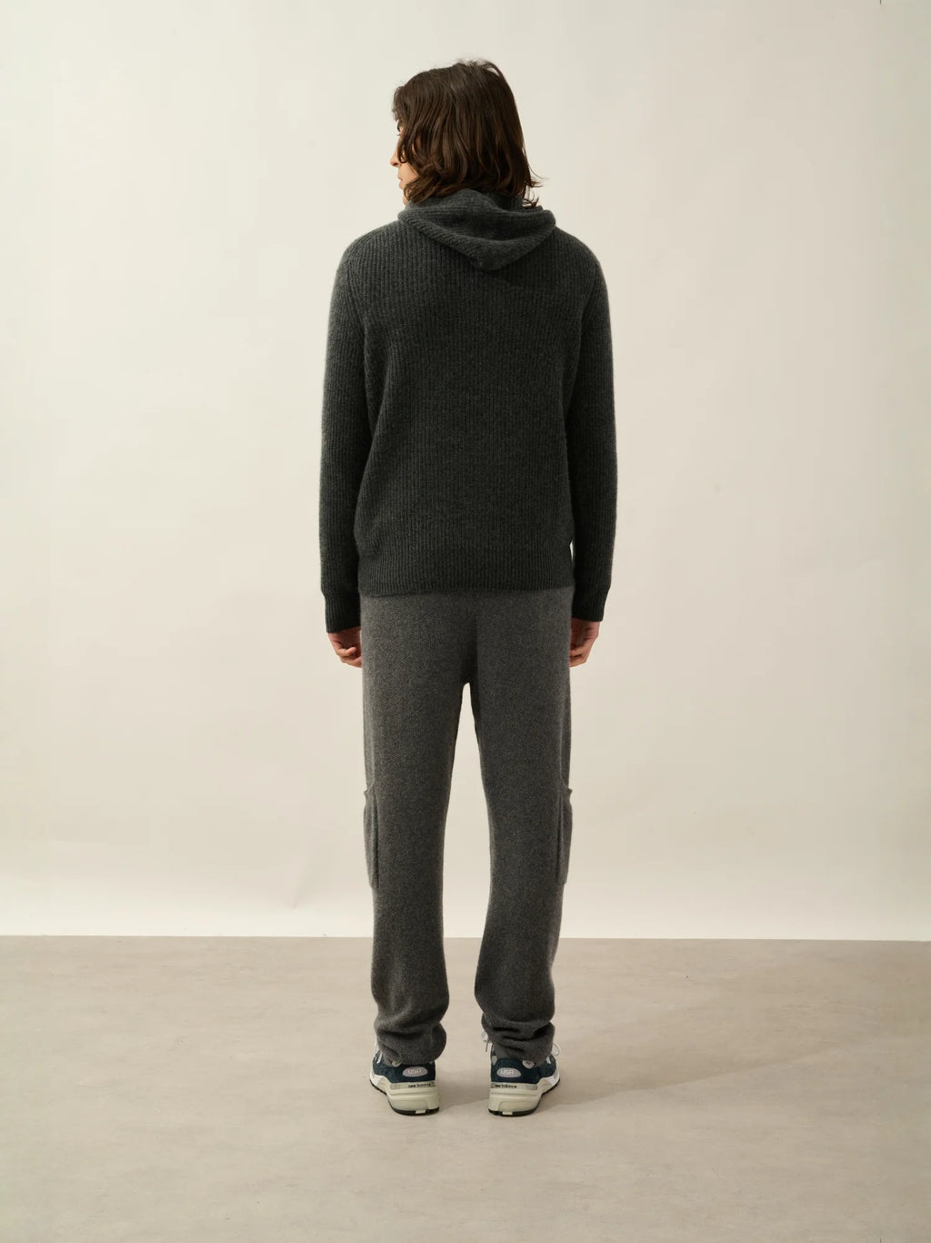 MIDA pullover mit kapuze 4-fädig carbone meliert