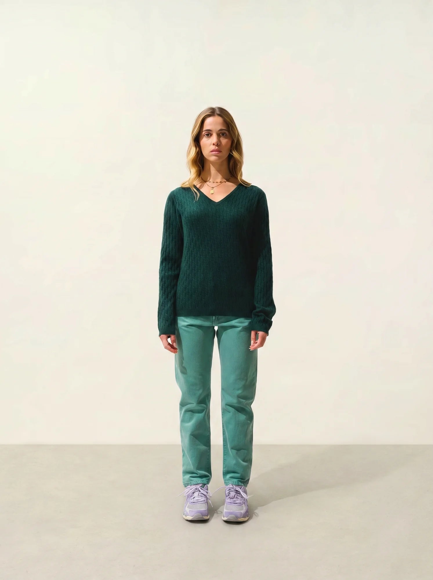 GRASMOOR pullover v-ausschnitt zypresse