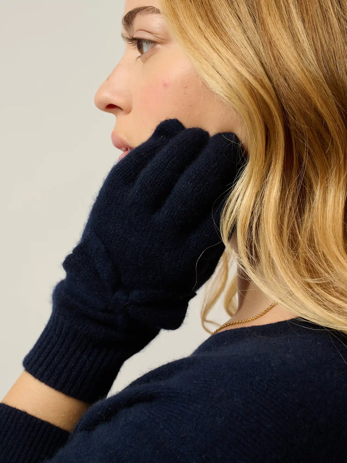 MILO Gloves 4 Ply Navy