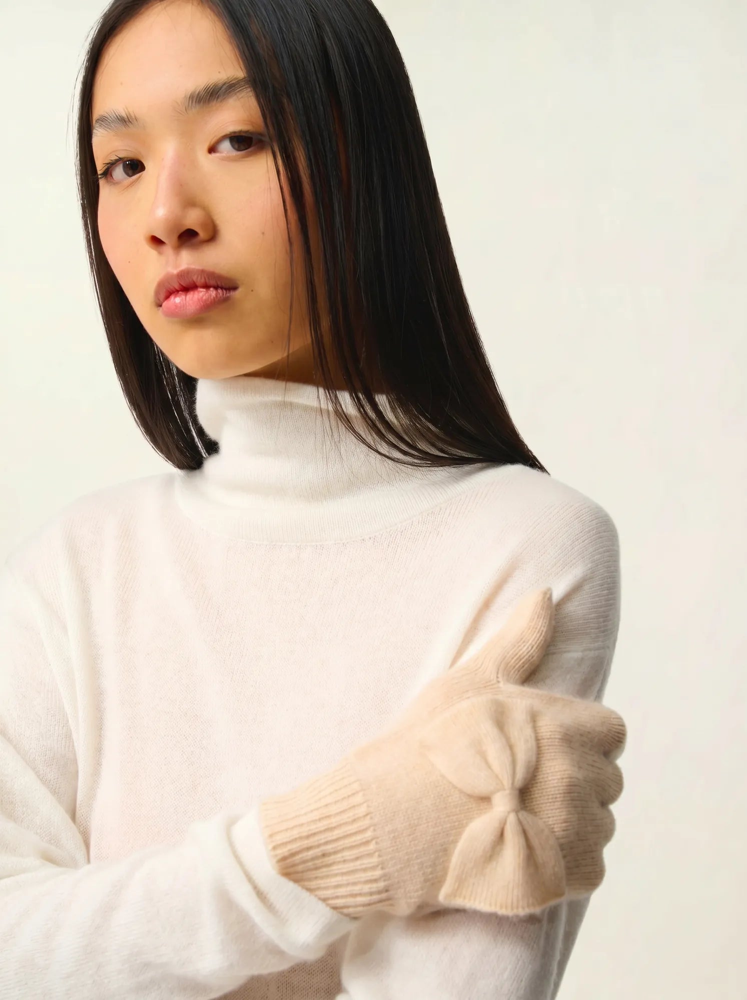 MILO gloves 4 ply sand