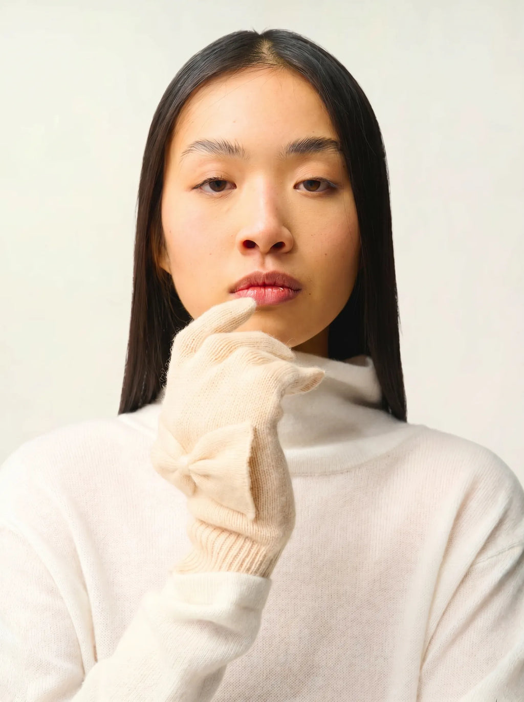 MILO gloves 4 ply sand