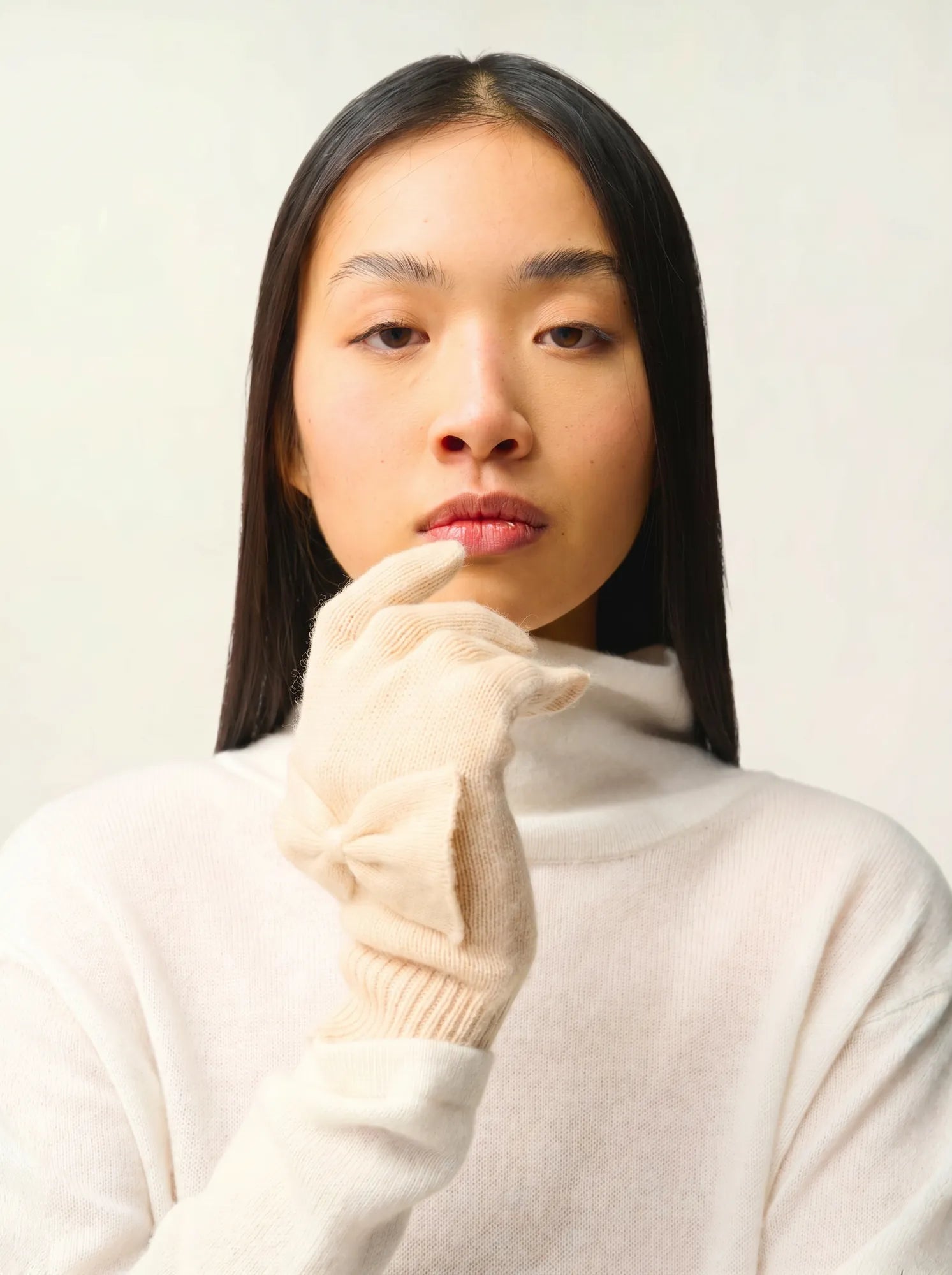MILO gloves 4 ply sand