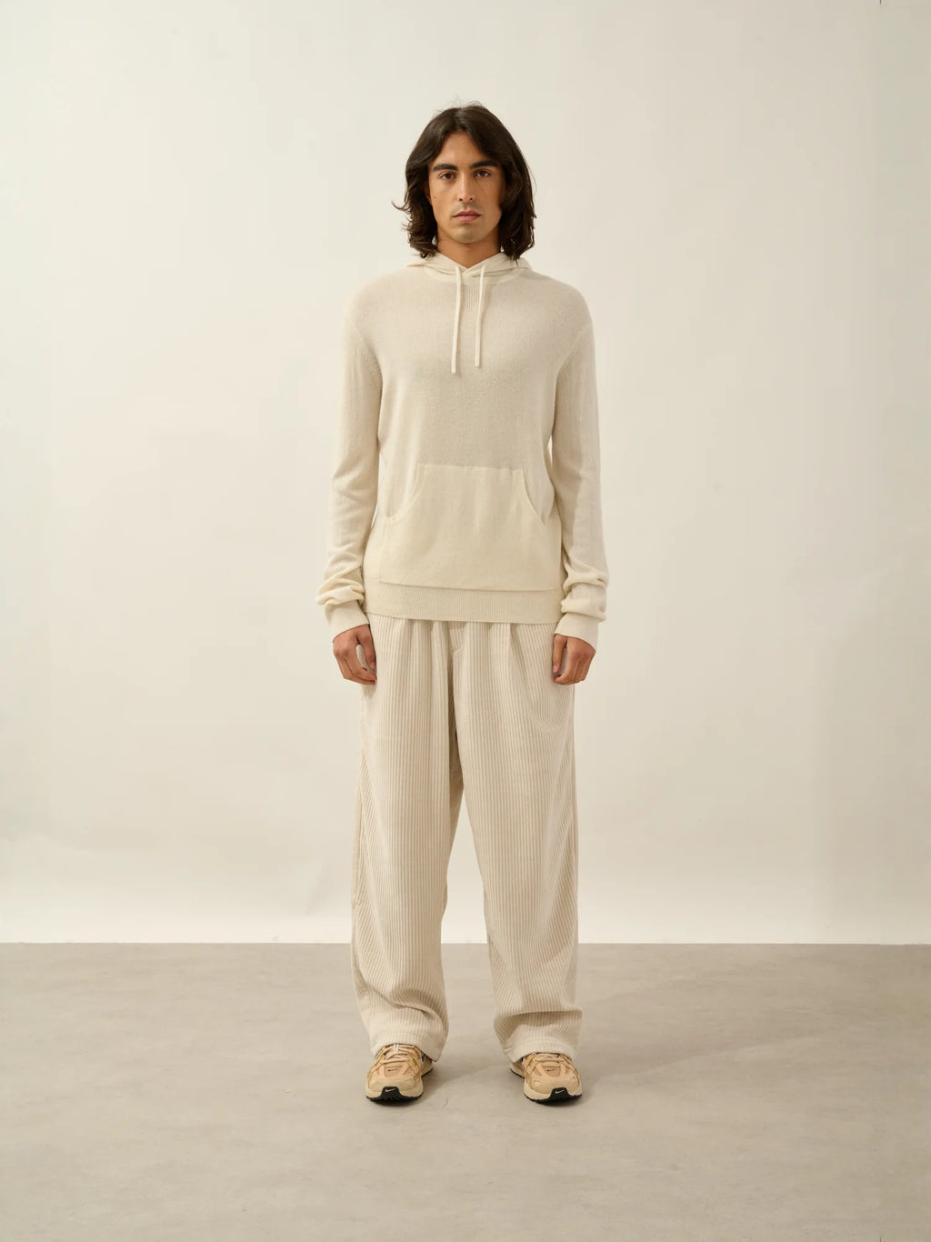 CASPER pull capuche poche kangourou ivoire