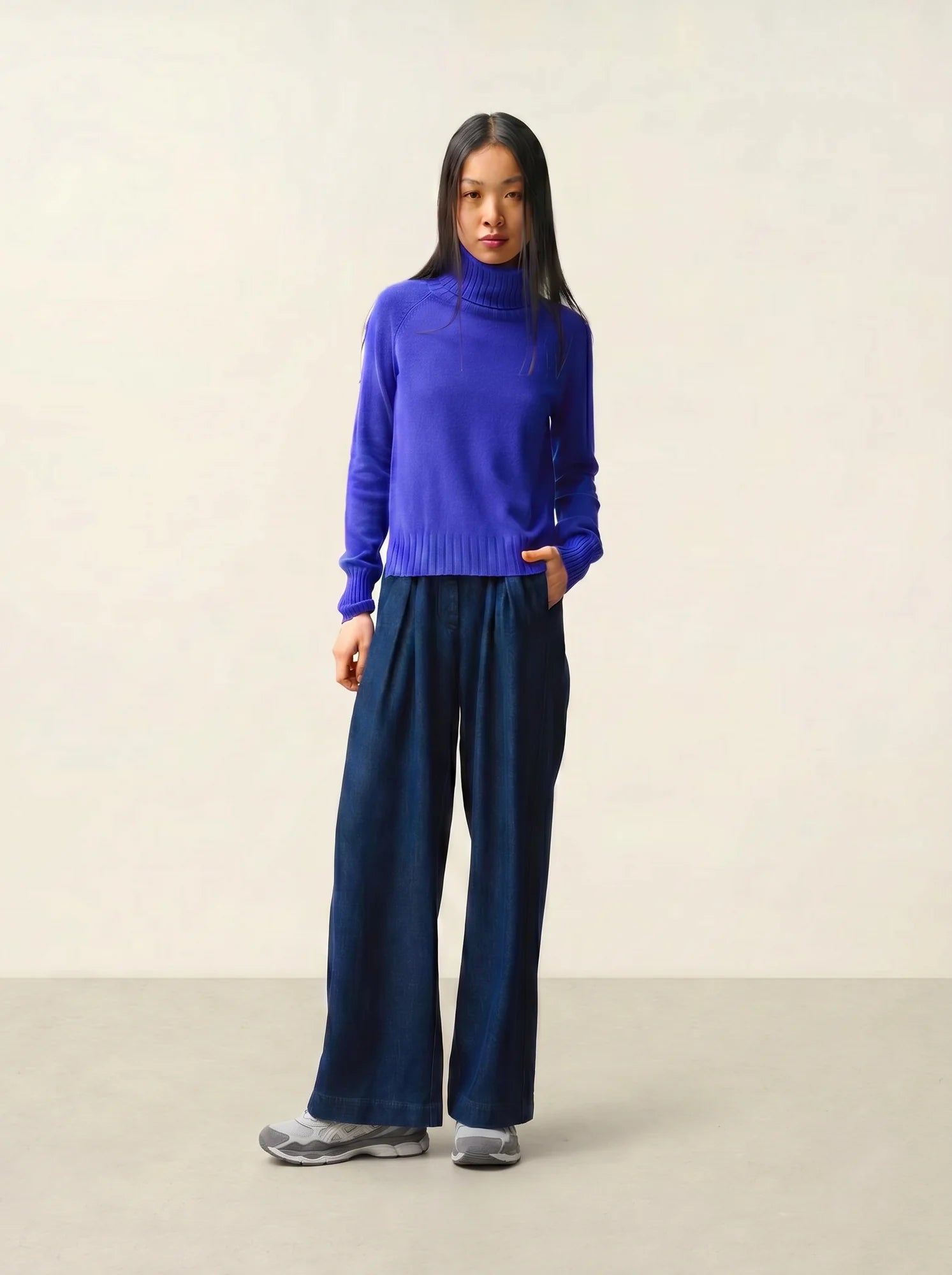 CASSY pull col roulé indigo
