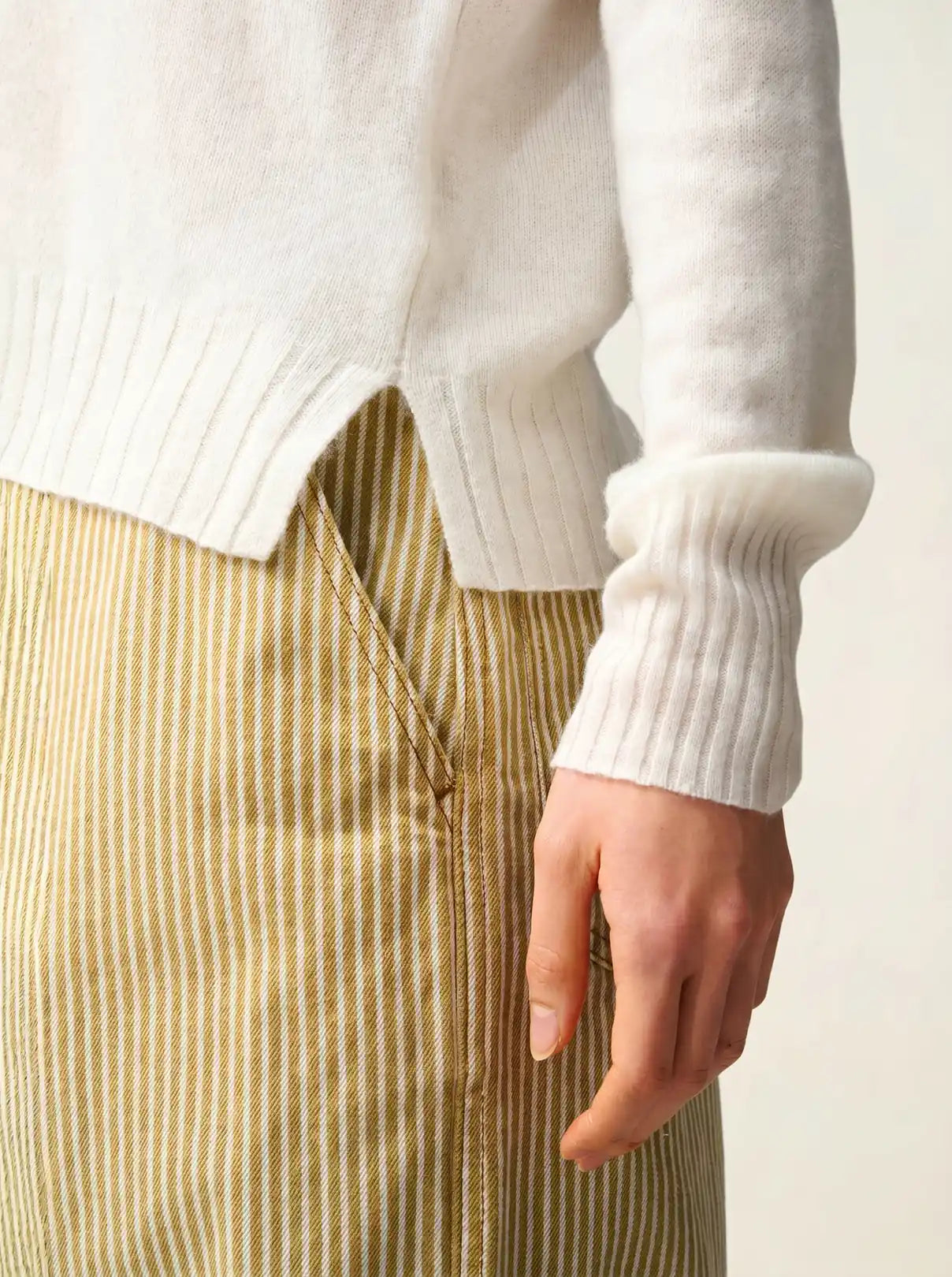 CASSY pull col roulé ivoire