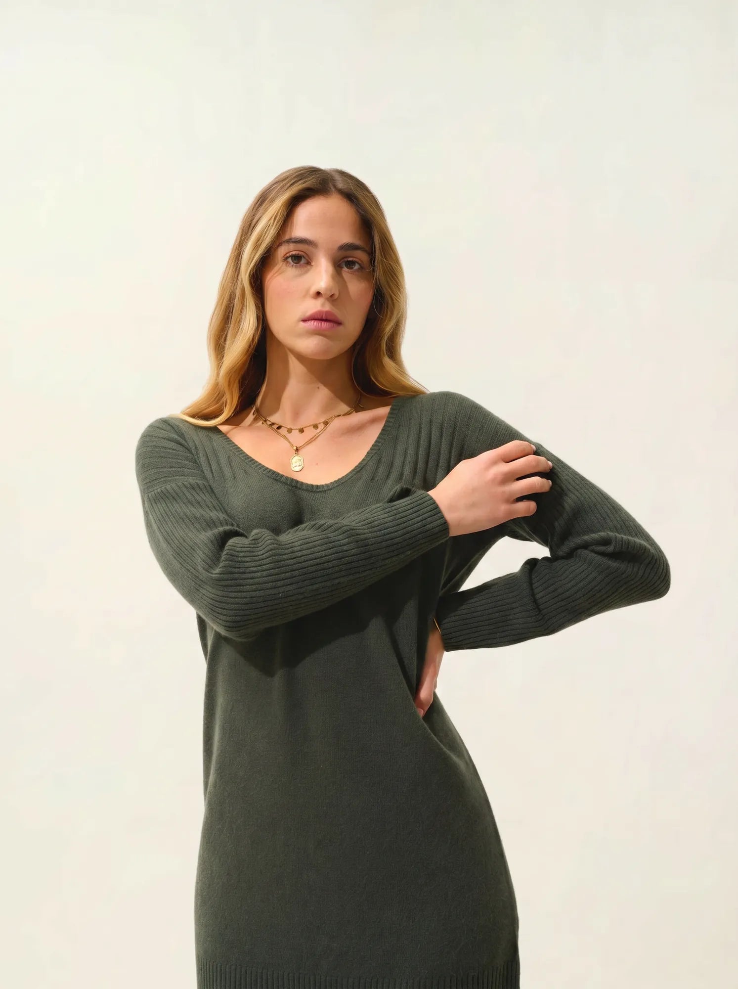 DANA kleid u-ausschnitt khaki