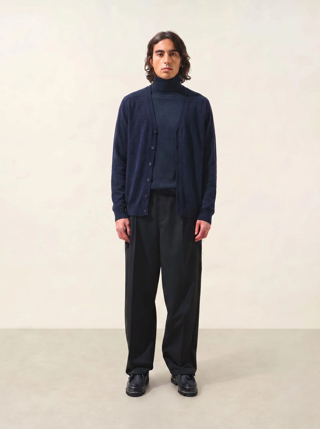 PIPA strickjacke v-ausschnitt caviar