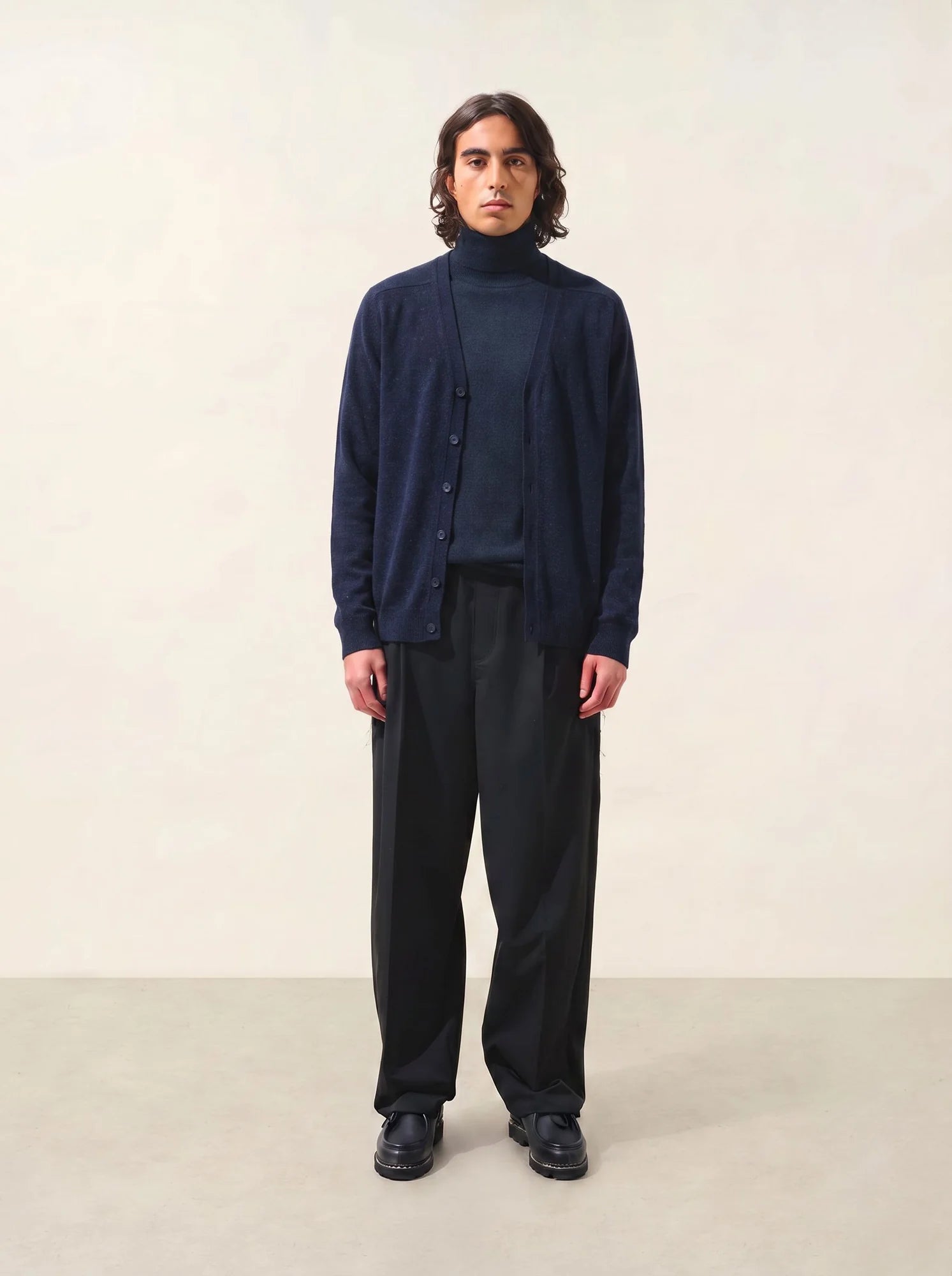 PIPA strickjacke v-ausschnitt caviar