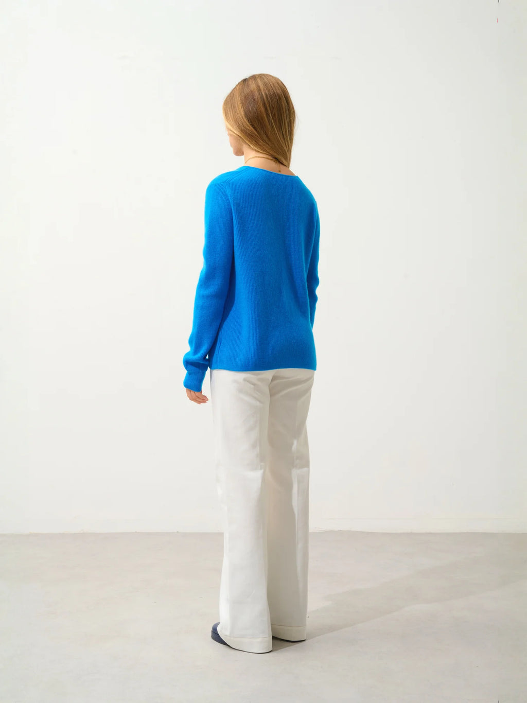 ALAYA pullover v-ausschnitt azurblau