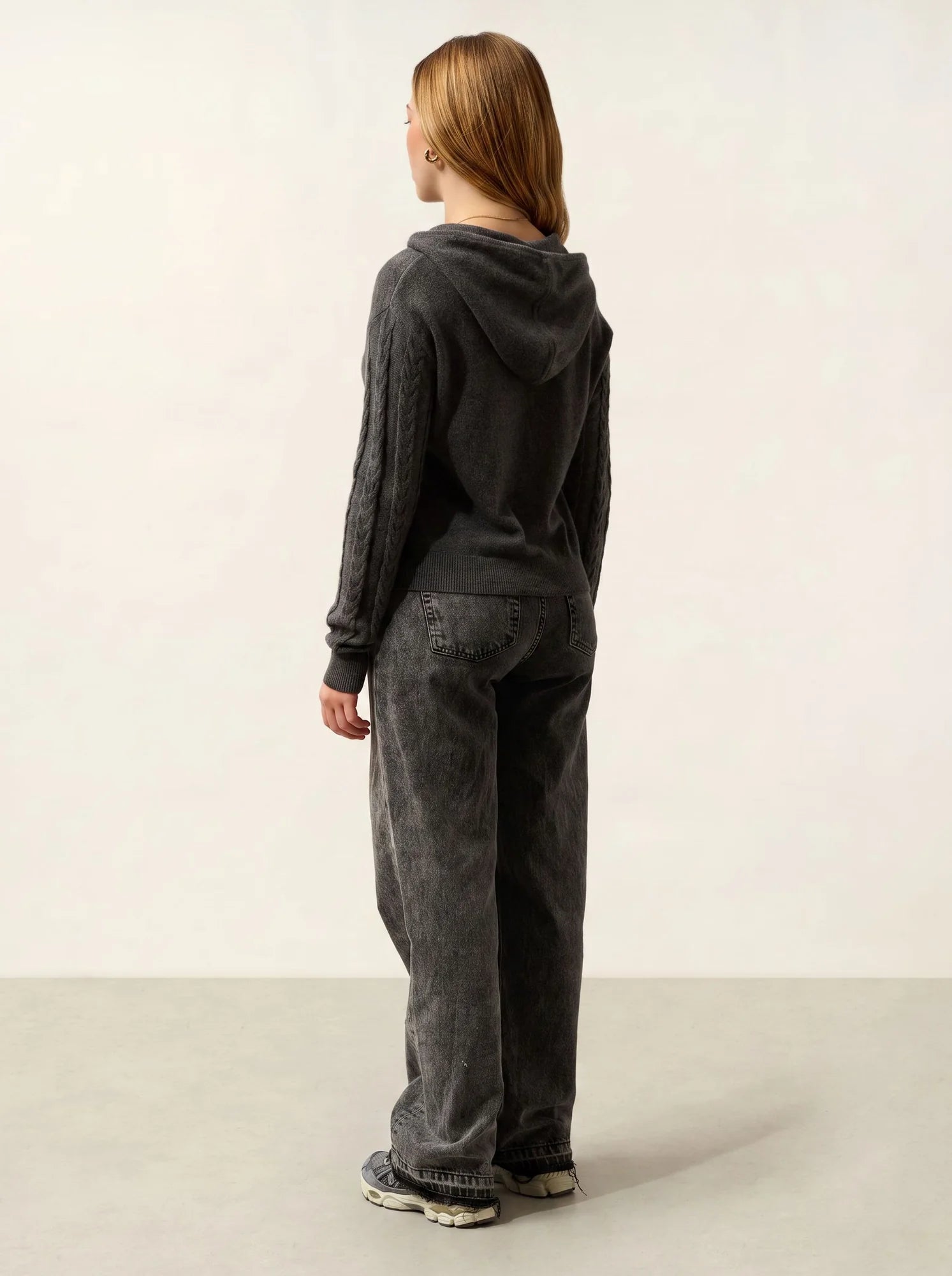 SVALINNA pull capuche anthracite chiné