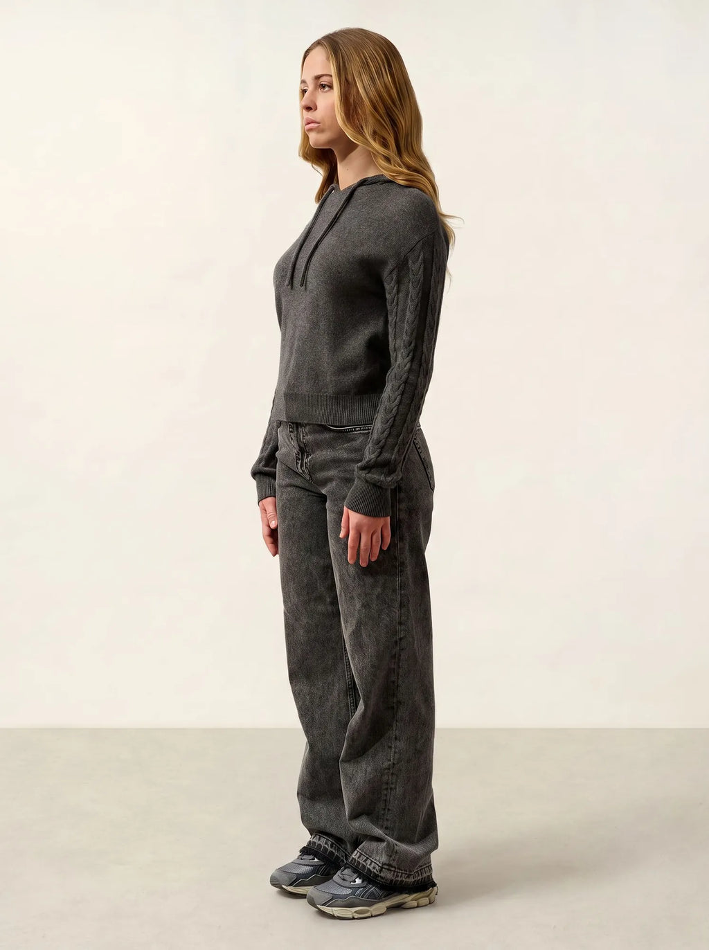 SVALINNA pull capuche anthracite chiné