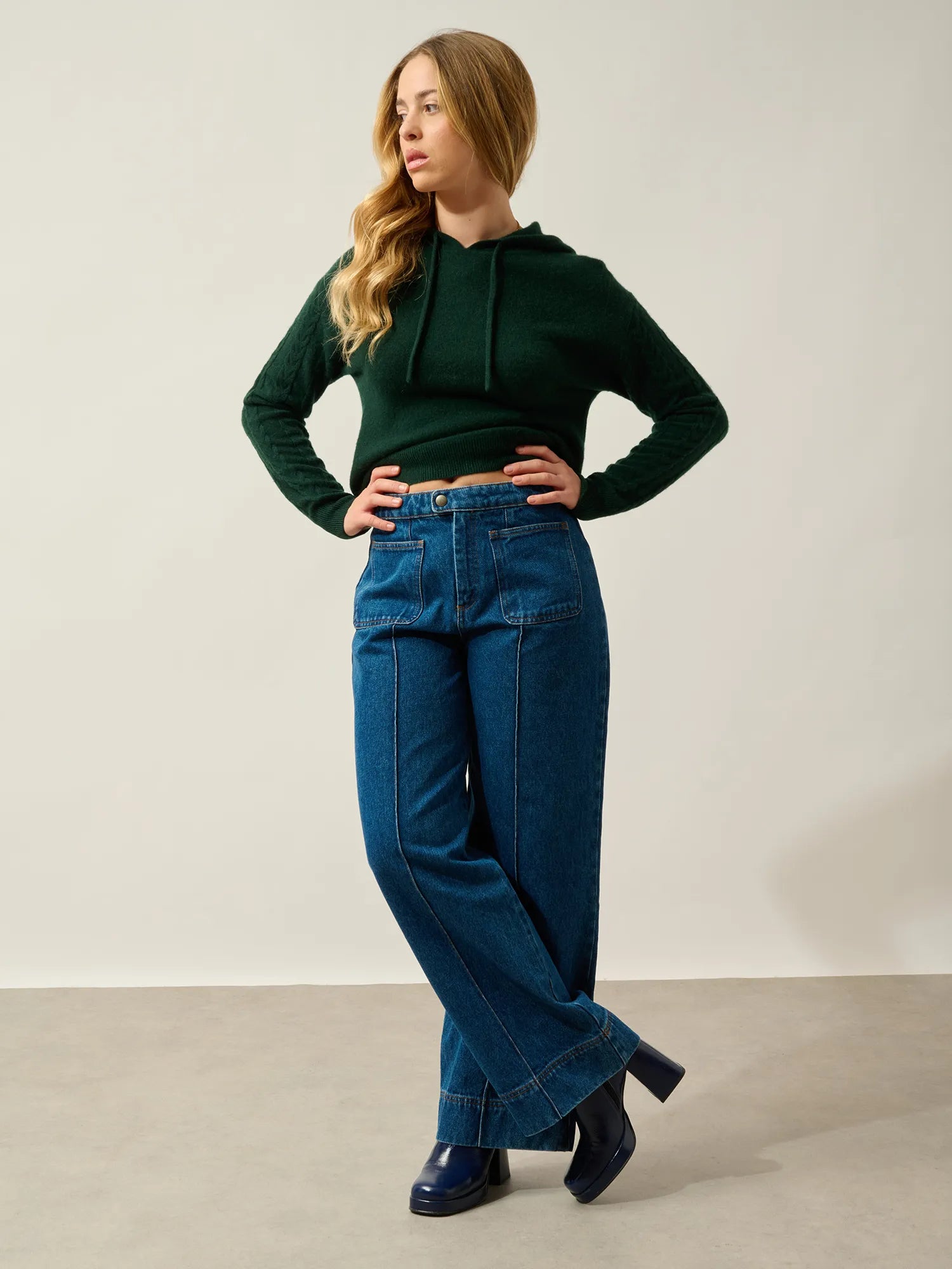 SVALINNA pull capuche cyprès