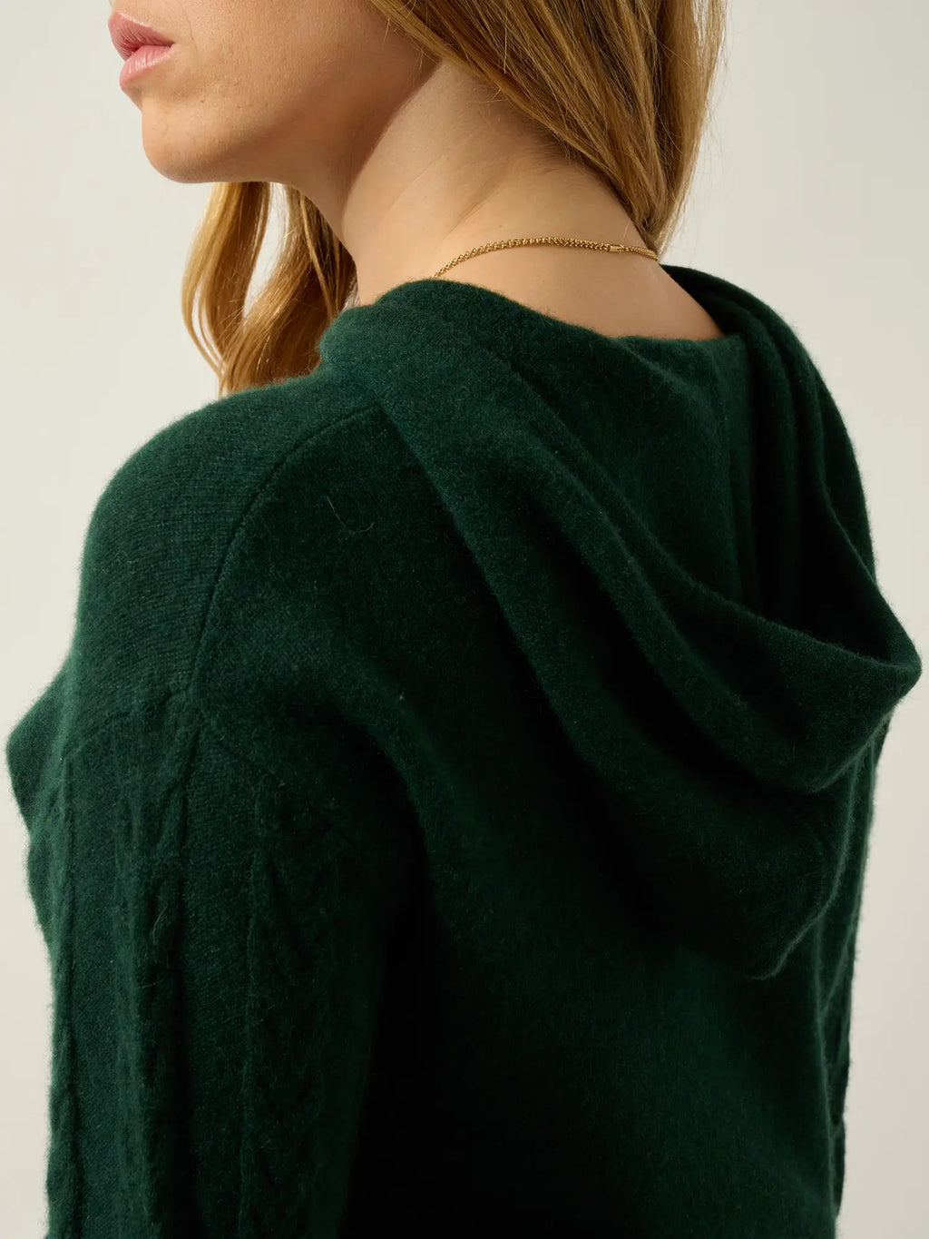 SVALINNA pull capuche cyprès
