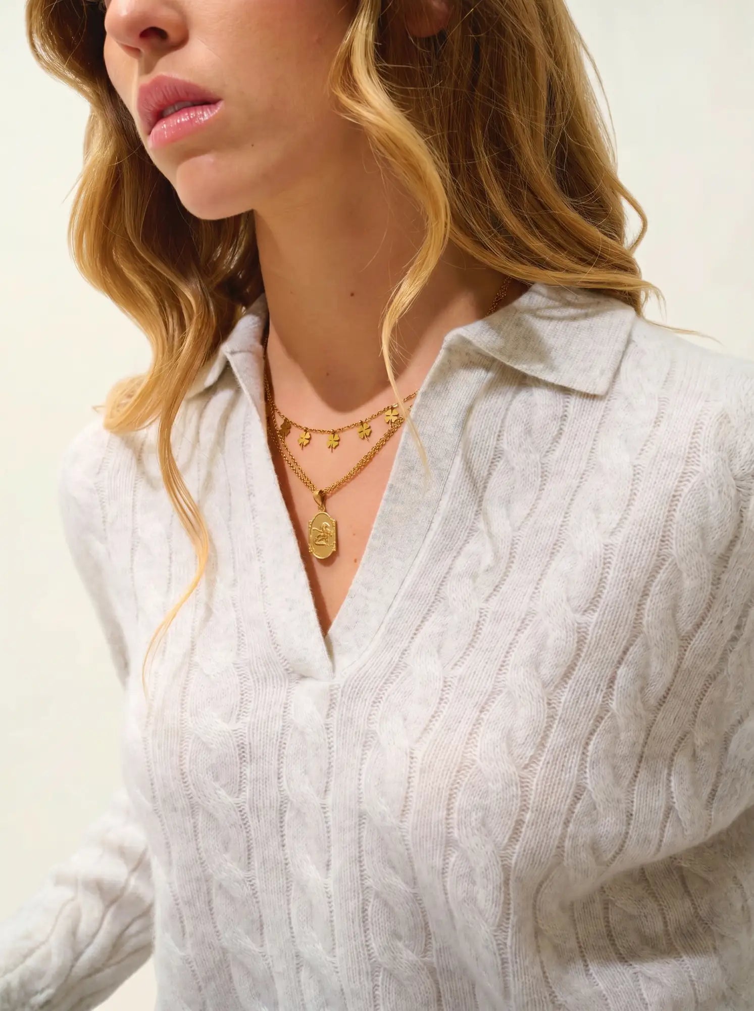 ELYSANDRA pull col polo ouvert 4 fils gris perle chiné