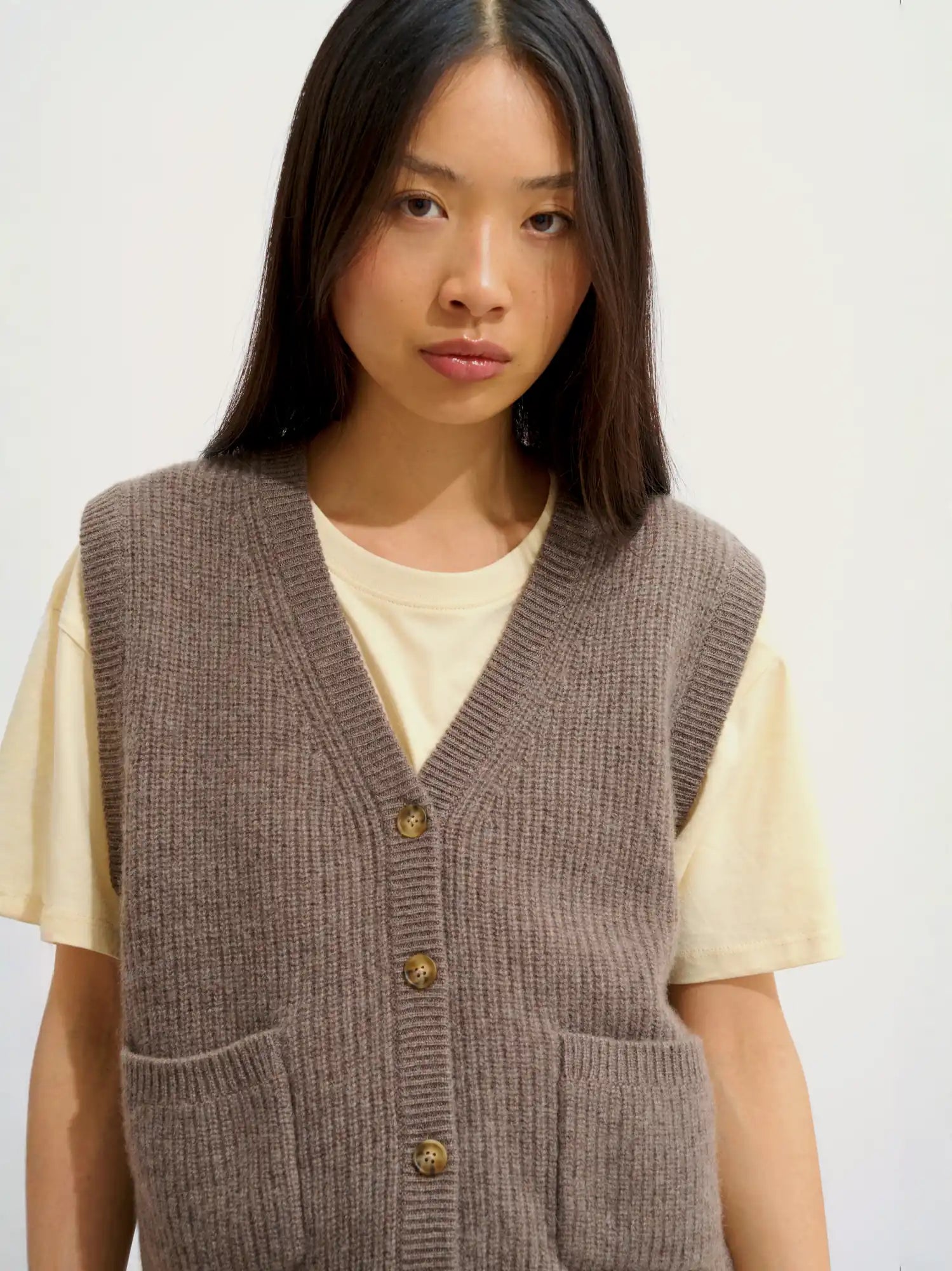 ROSAVIA cardigan col V sans manches 4 fils taupe chiné