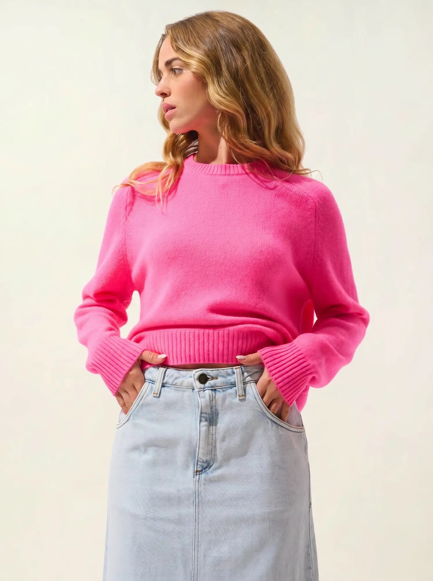 LORENA sweater crew neck 4 ply neon pink