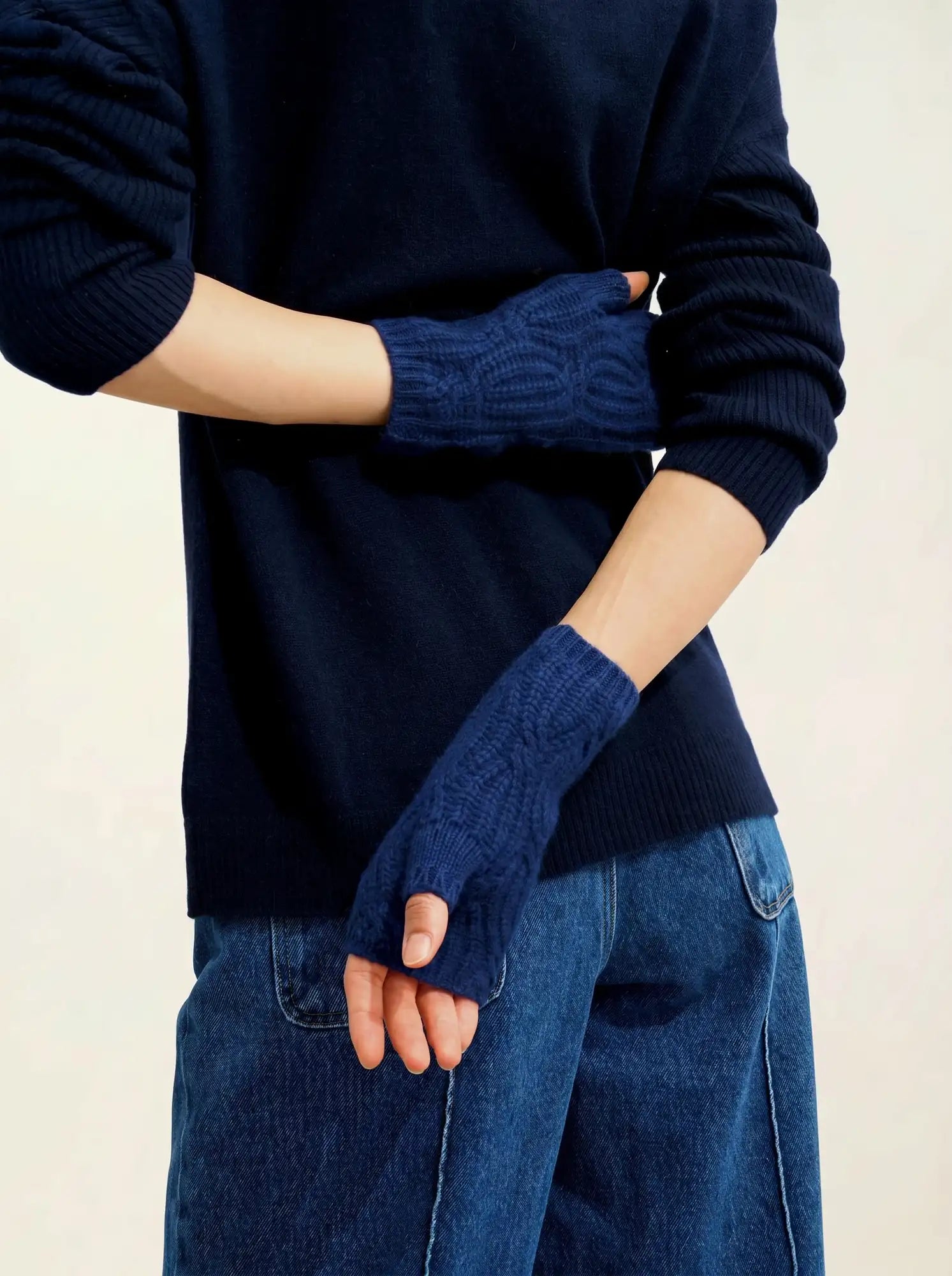 IRIS fingerlose handschuhe 6-fädig mitternacht