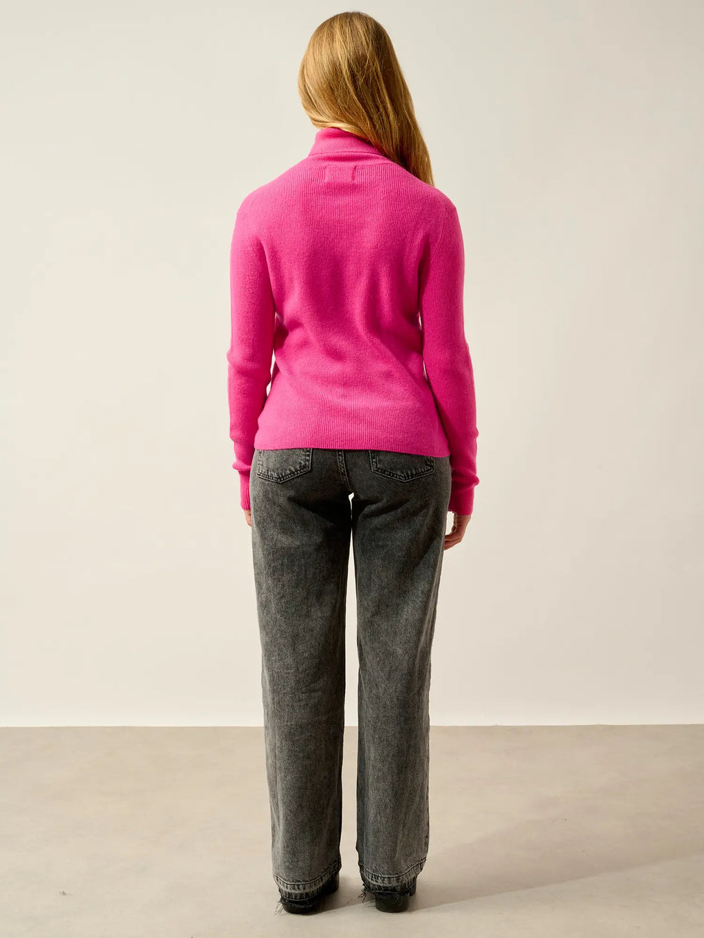 SUZIE pullover rollkragen flamant rosa