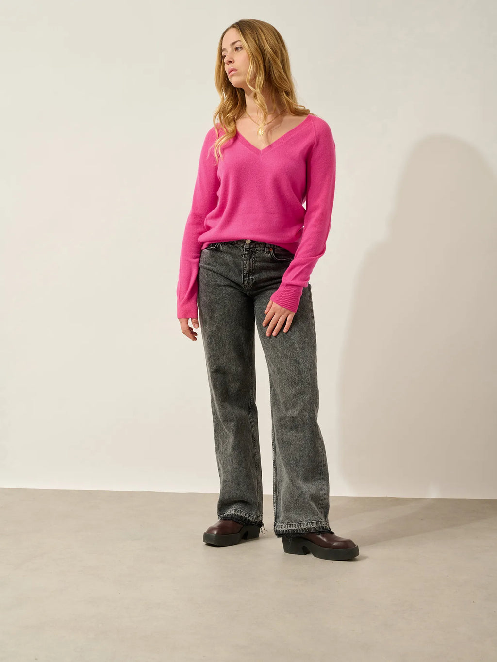 GIUSALET Pullover V-Ausschnitt Flamingorosa