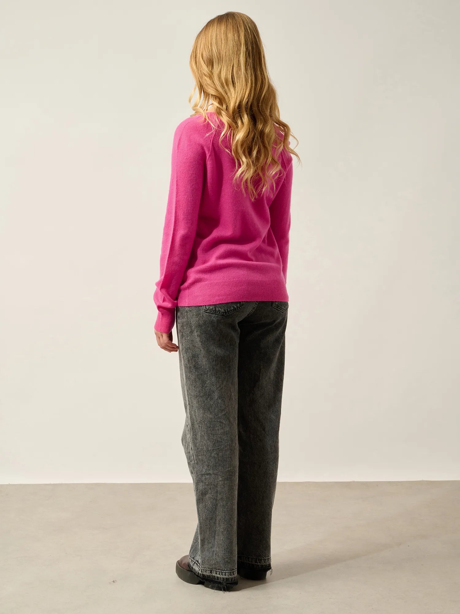 GIUSALET sweater v-neck flamingo pink
