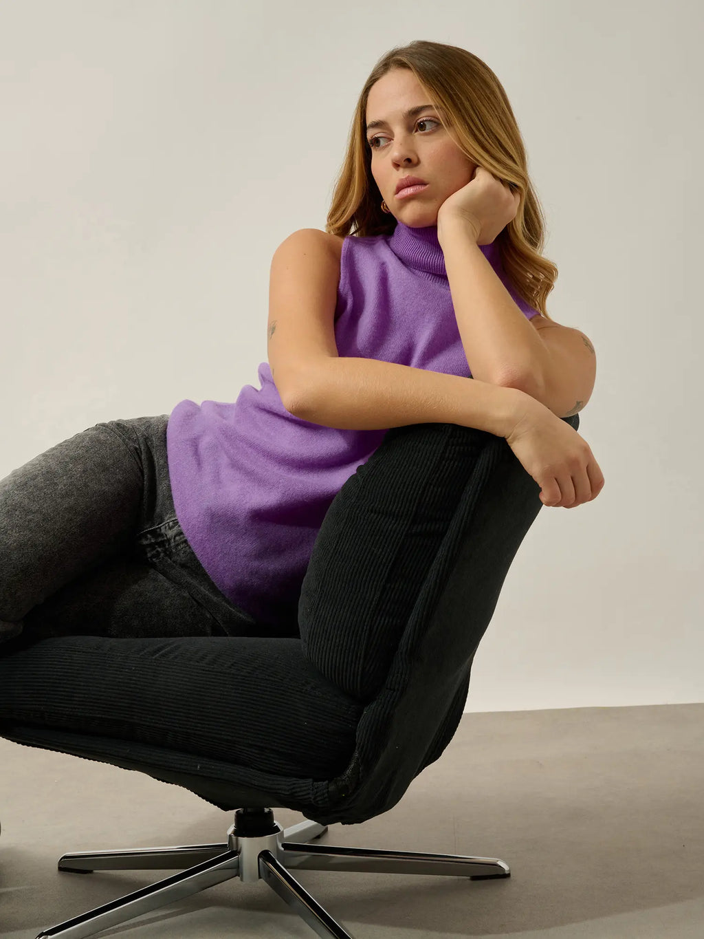 CAPUCIN Pullover Rollkragen ärmellos Parmaviolett