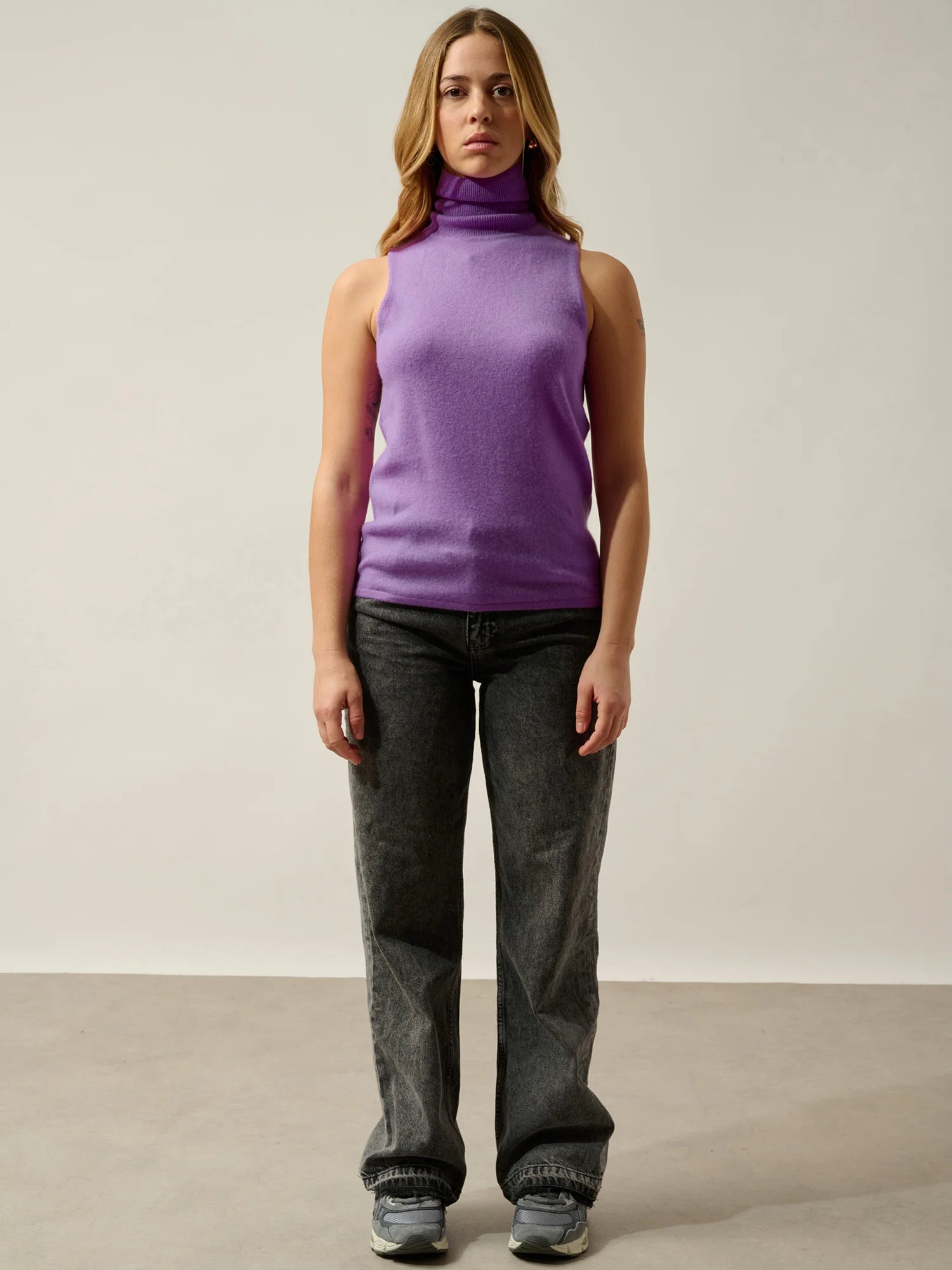 CAPUCIN Pullover Rollkragen ärmellos Parmaviolett