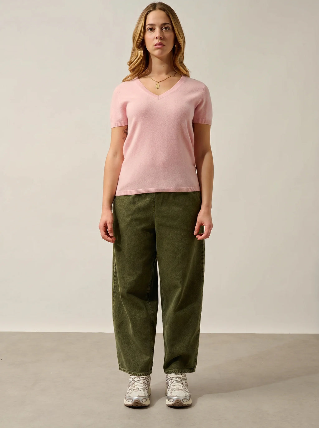 KALI t-shirt v-neck ballet pink