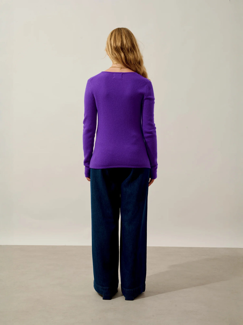 CHELSEA pull col V 4 fils ultraviolet