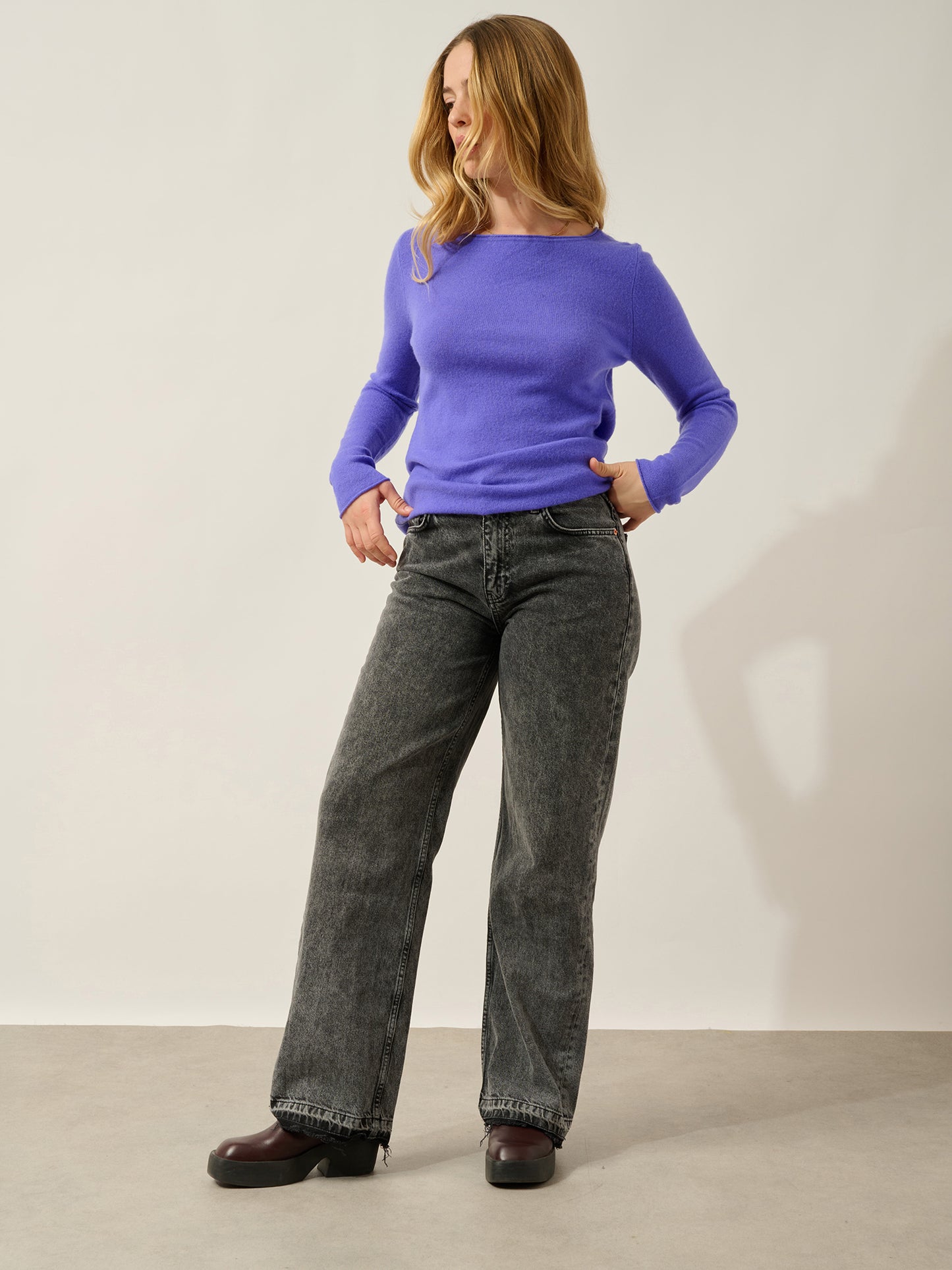 CRIOU Pullover mit Bootsausschnitt Lavandin 100% Kaschmir