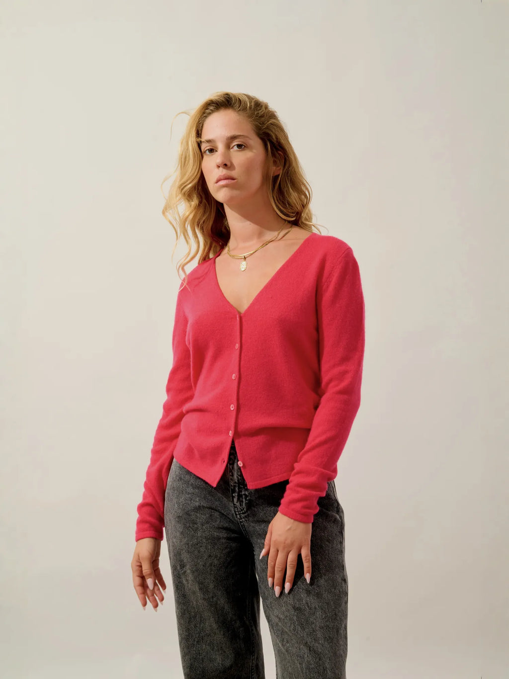 CHALAIS Strickjacke V-Ausschnitt Magentarot