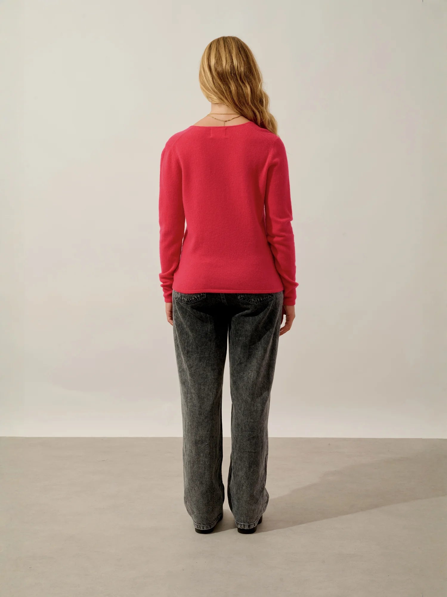 CHALAIS Strickjacke V-Ausschnitt Magentarot