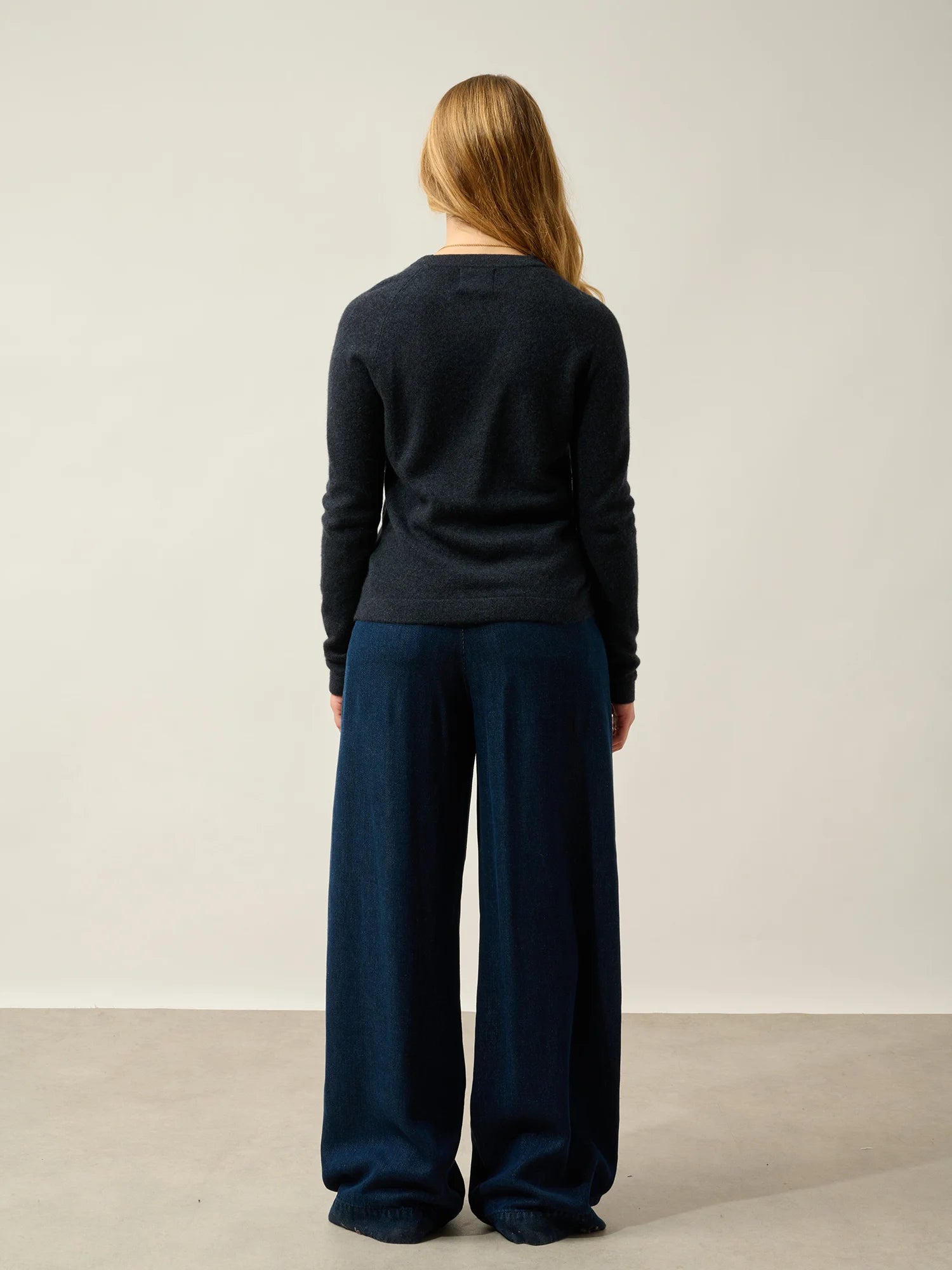 ECRIN Pullover Rundhalsausschnitt Kaviar