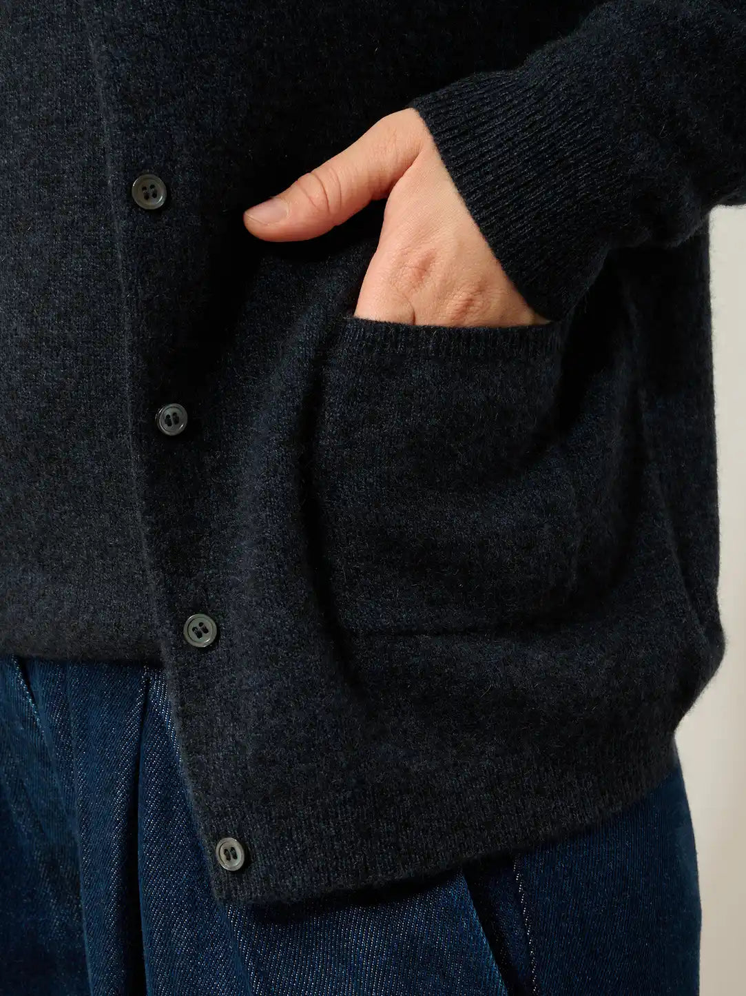 CARON cardigan col rond caviar
