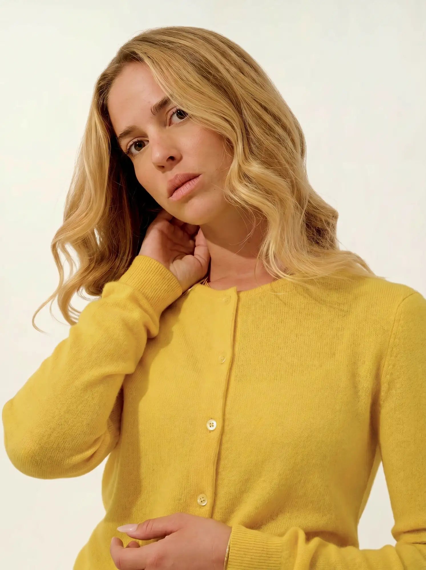 CARON Strickjacke Rundhalsausschnitt Zitrone