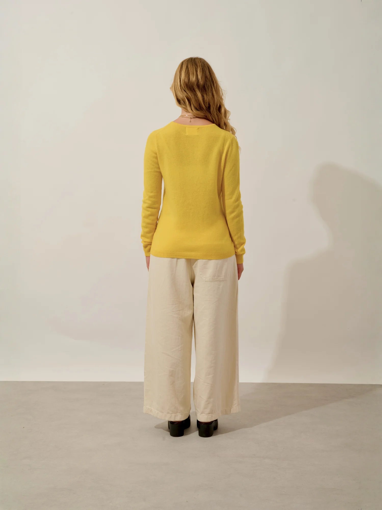 CARON Strickjacke Rundhalsausschnitt Zitrone