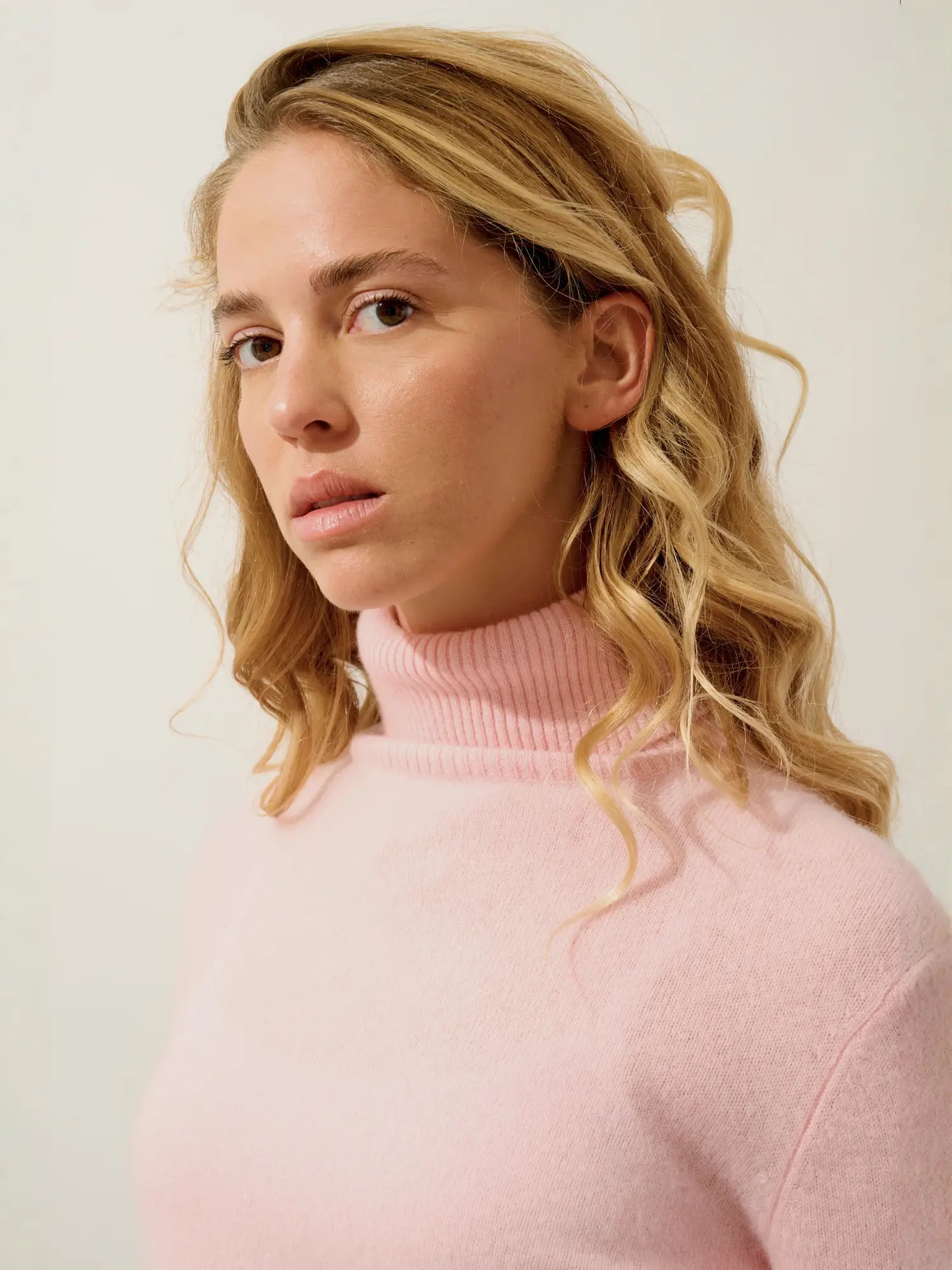 FORNET Pullover Rollkragen Ballettrosa