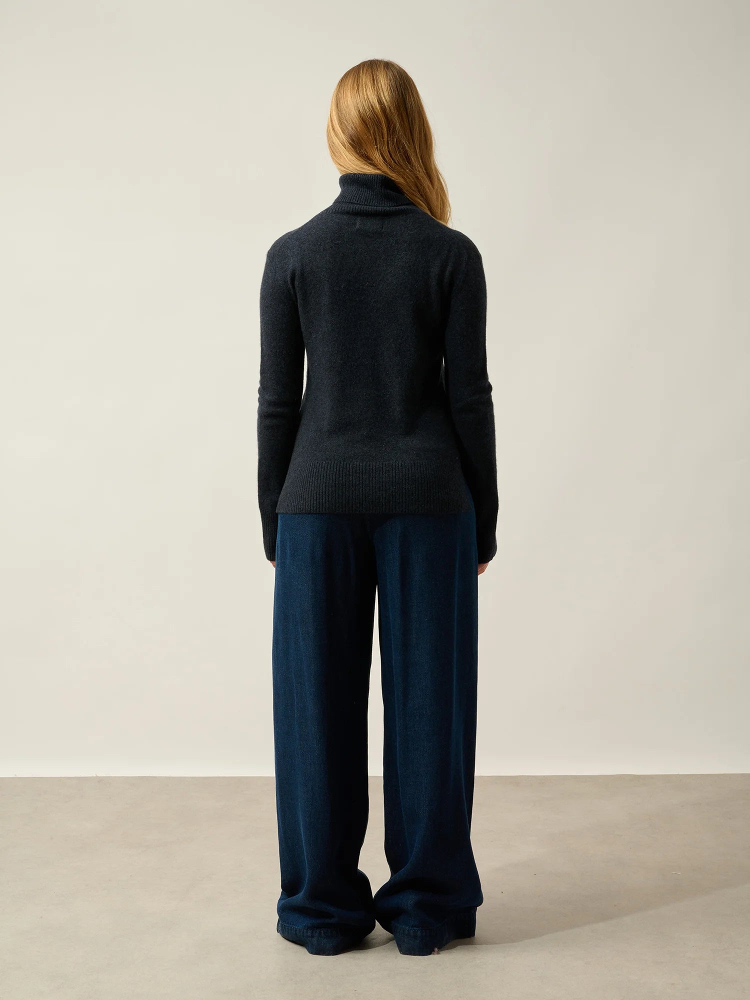 FORNET Pullover Rollkragen Kaviar