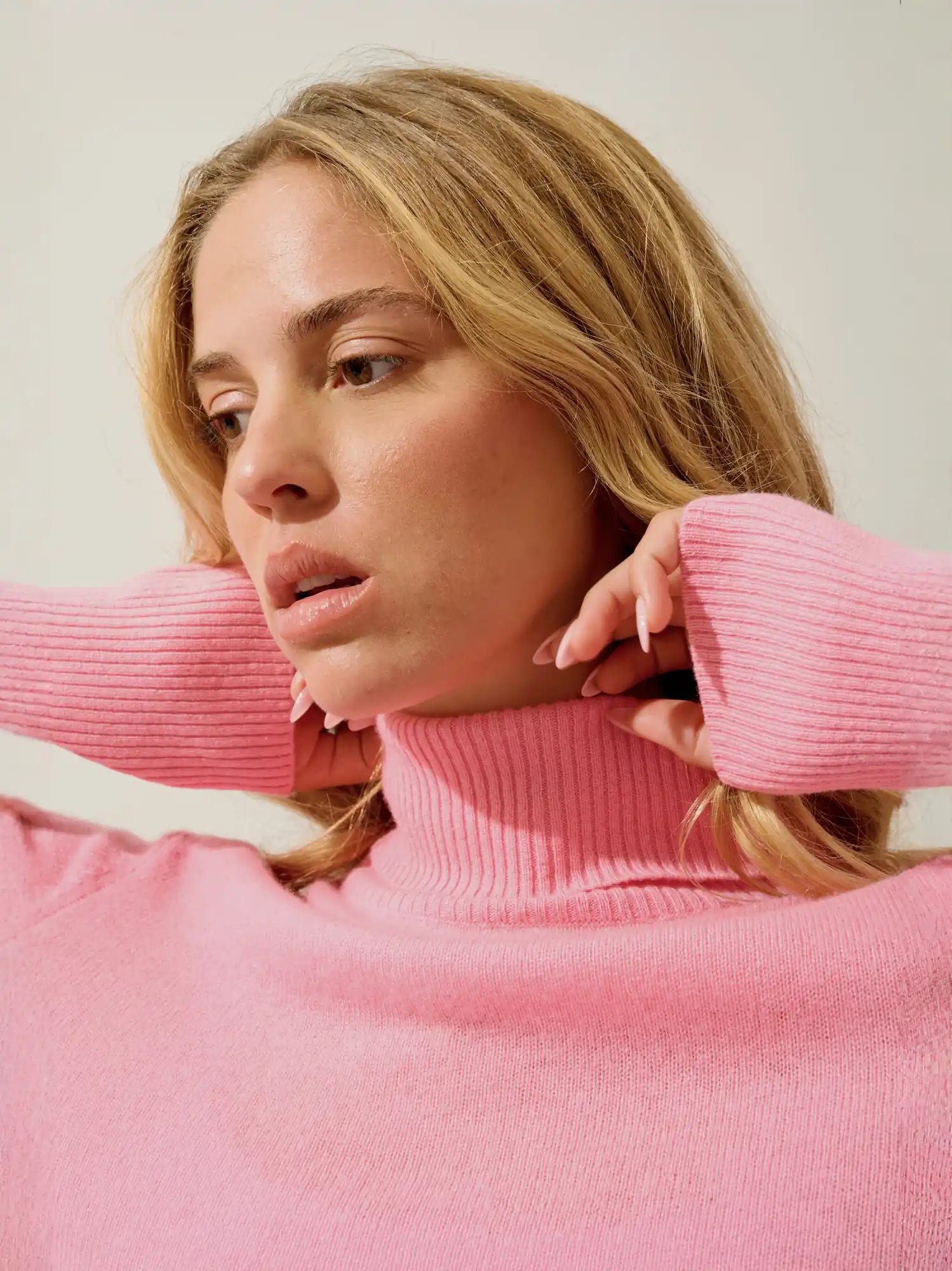 FORNET Pullover Rollkragen Rosa Bonbon
