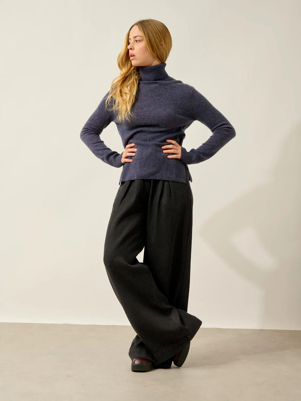 FORNET Pullover Rollkragen Violett Grau meliert