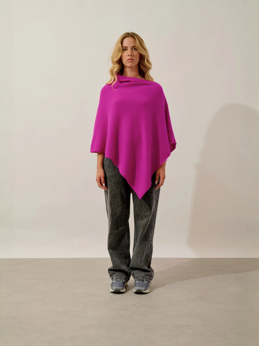 MERYL poncho 4-fädig hibiscus