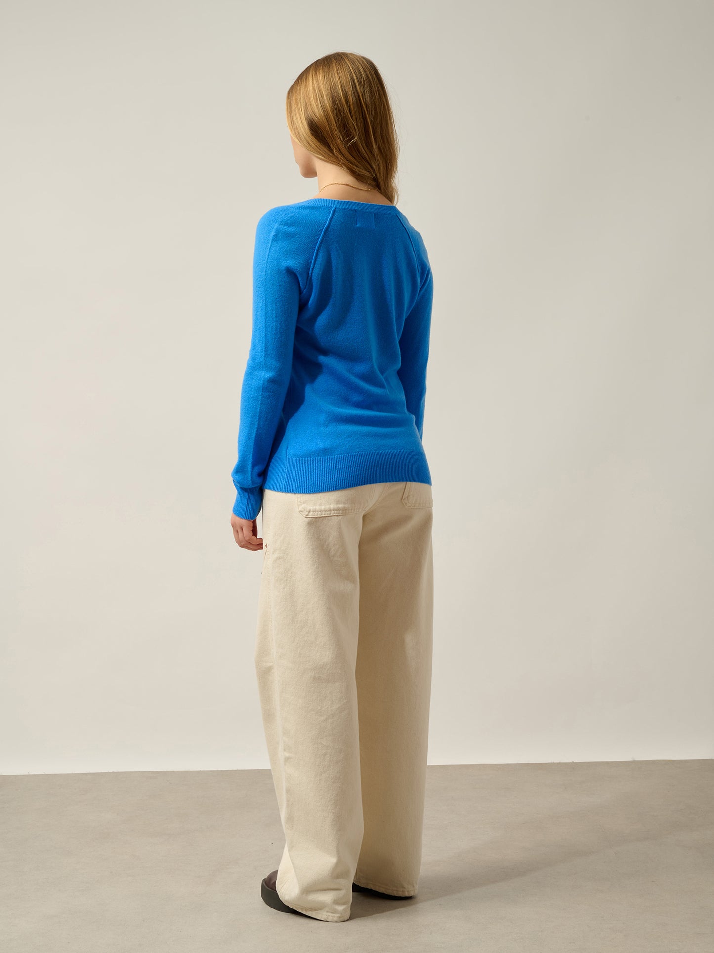 GIUSALET pull col v bleu celeste 100% cachemire