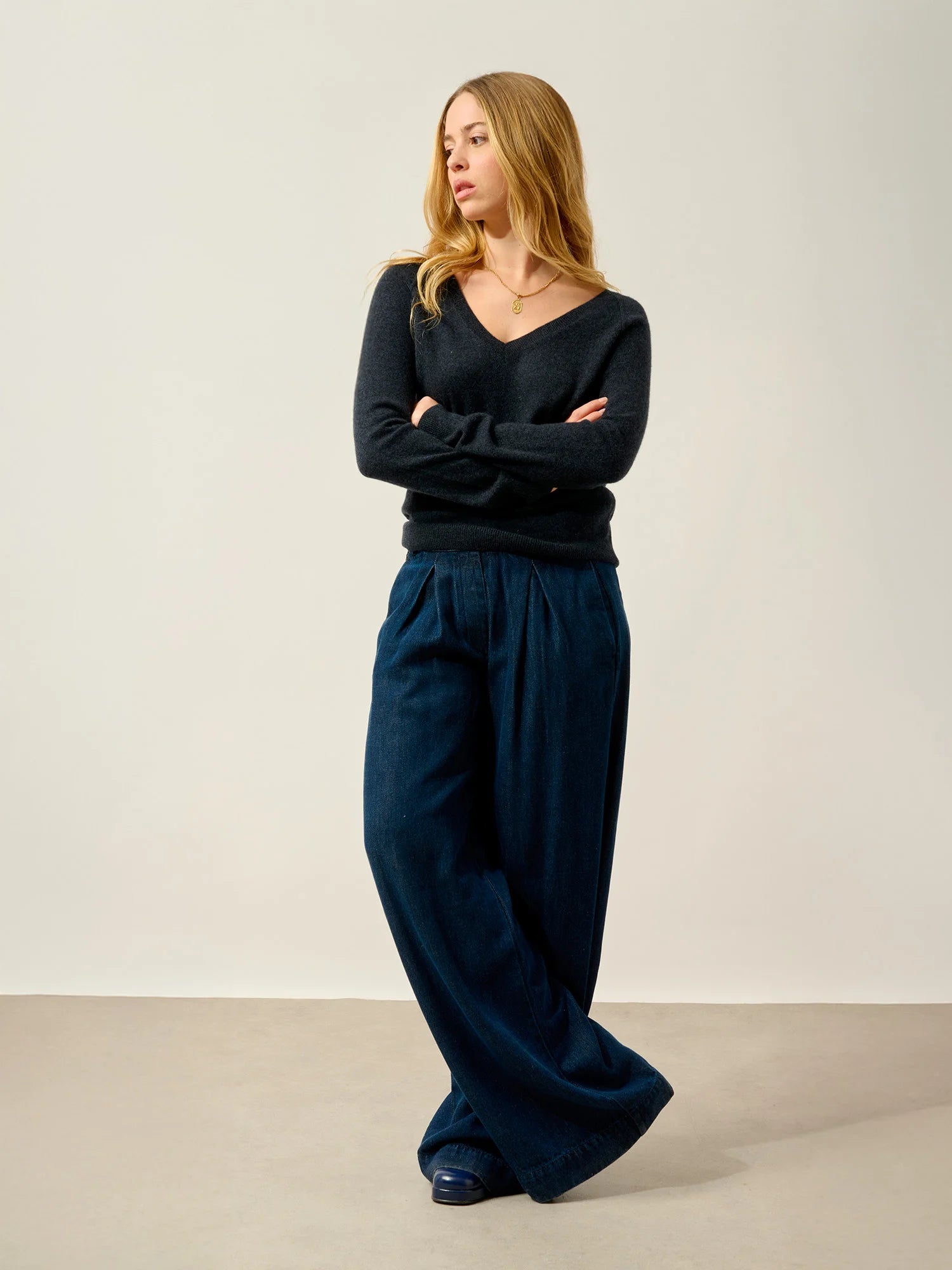 GIUSALET sweater v-neck caviar