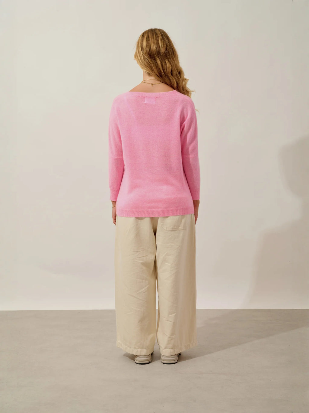 GOLÉON sweater batwing neon heather pink