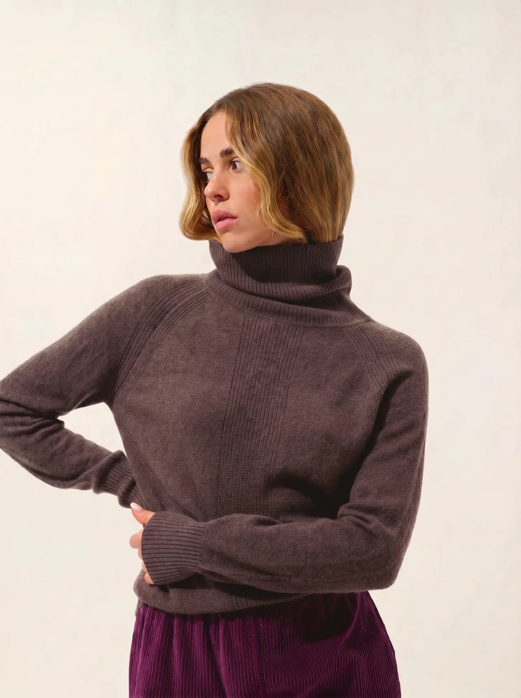 DOLCE Pullover Rollkragen Taupe und Altrosa