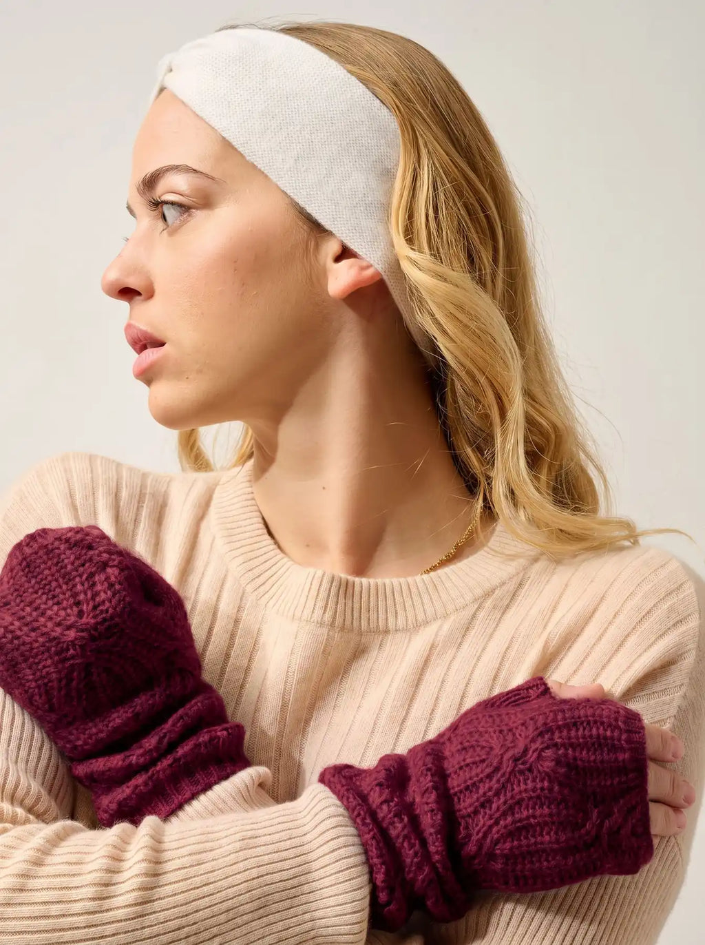IRIS fingerlose handschuhe 6-fädig brombeere