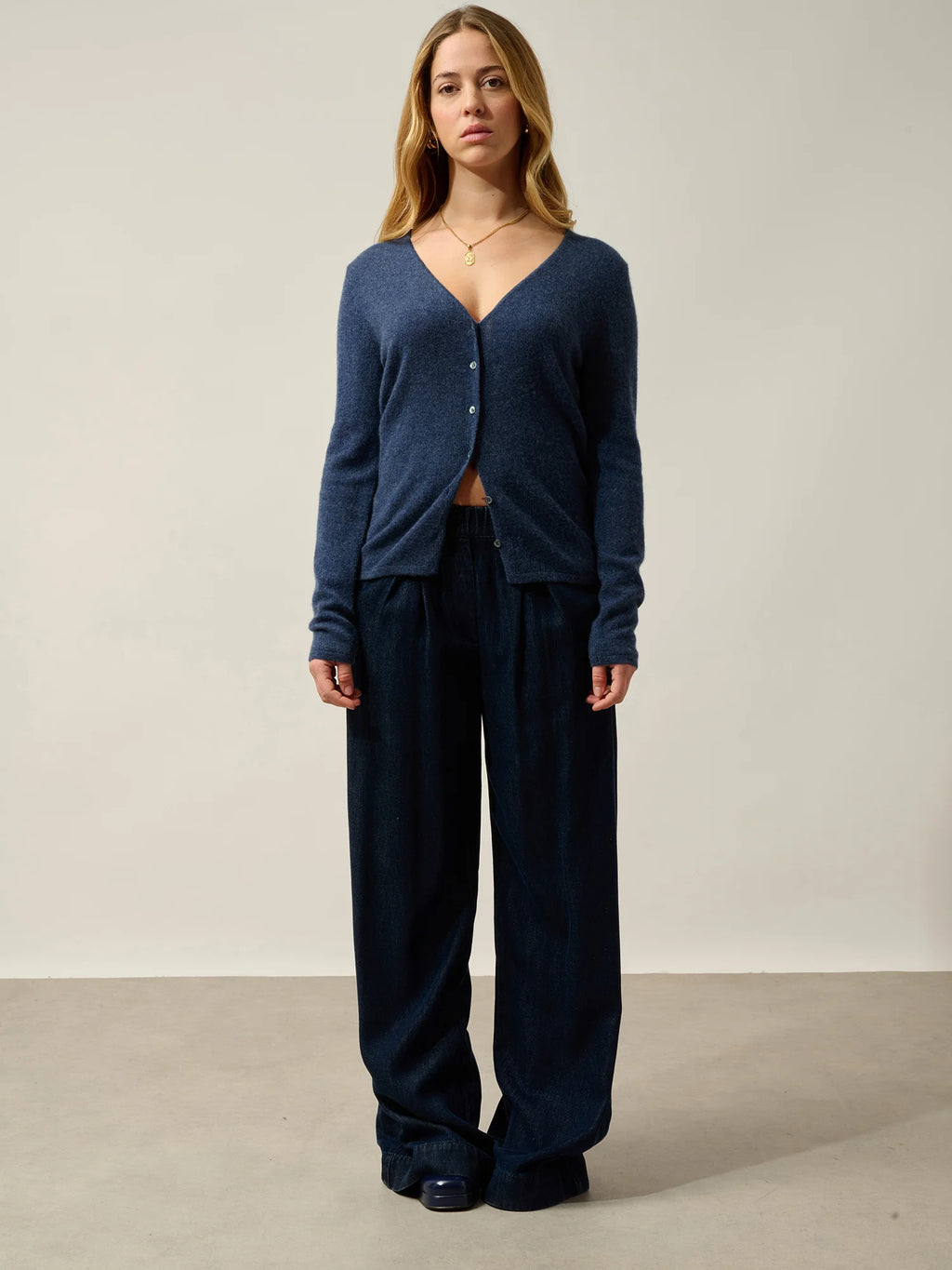 CHALAIS Strickjacke V-Ausschnitt Ozeanblau meliert