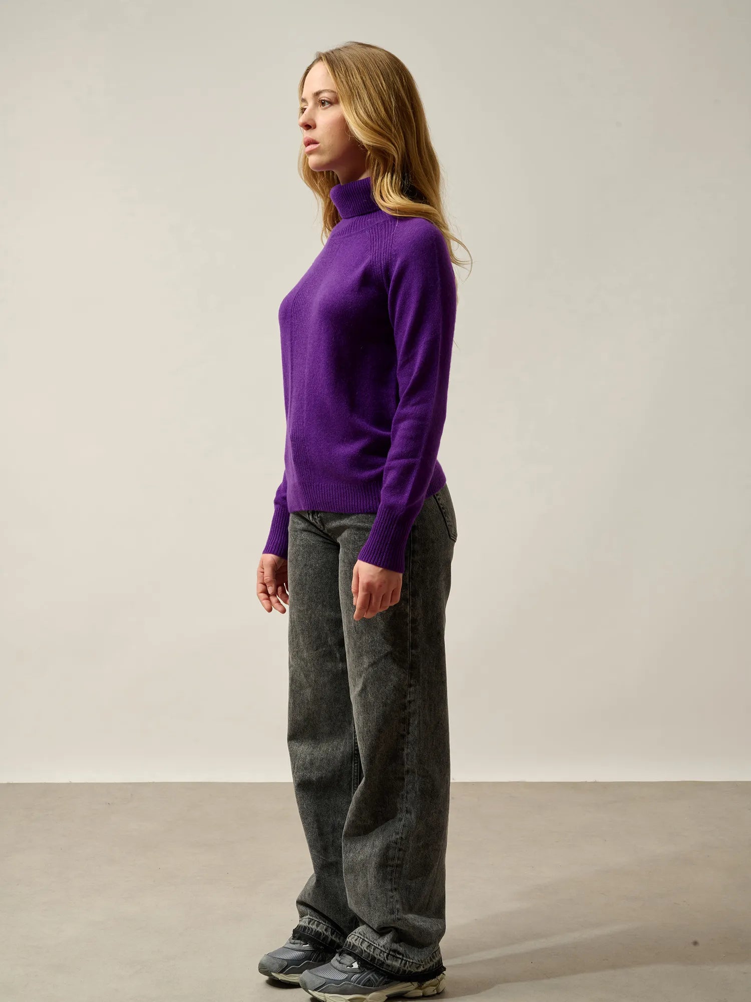 DOLCE Pullover Rollkragen Veilchenblau